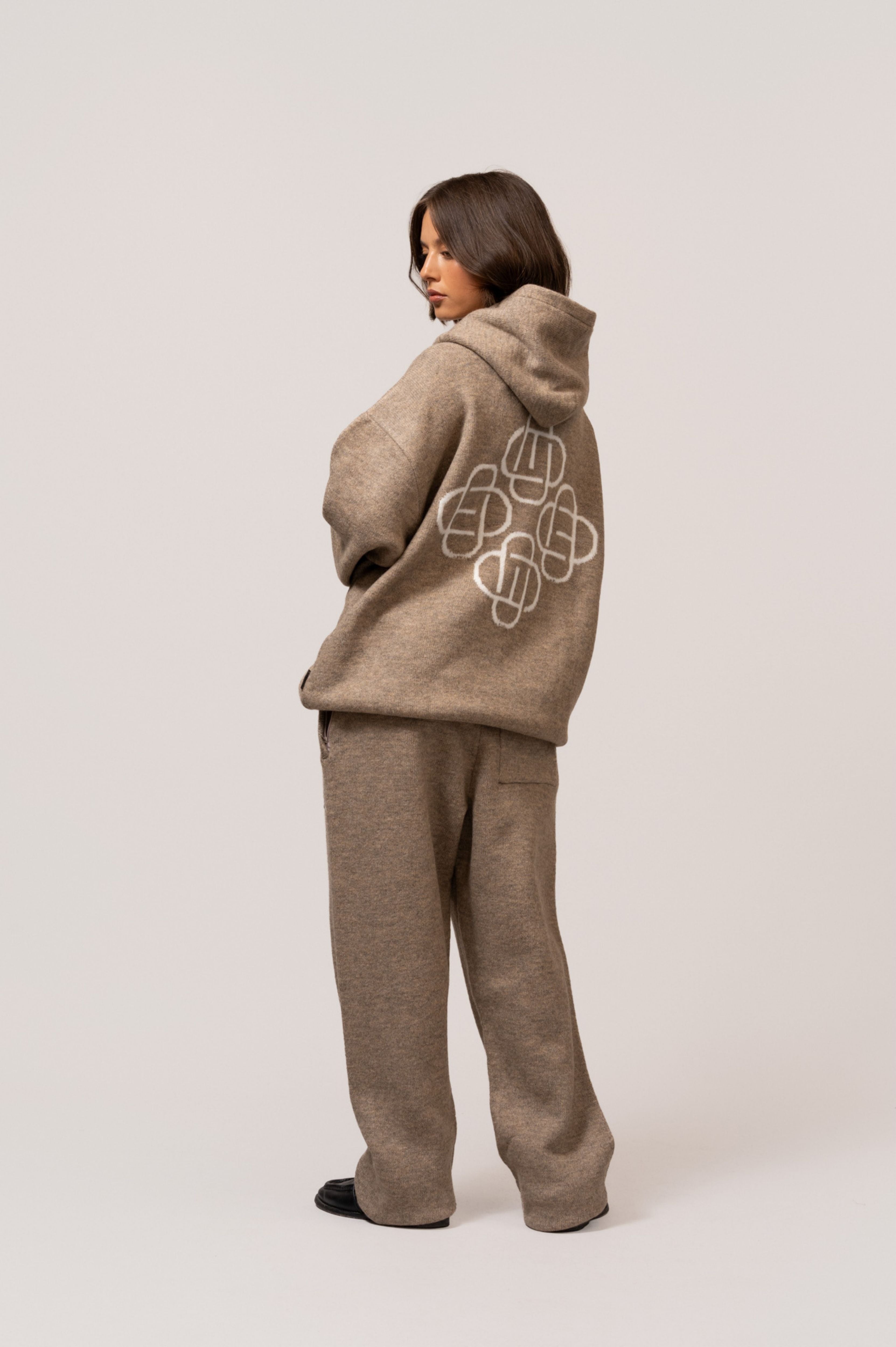 FLUFFY KNIT HOODIE SET | TAUPE