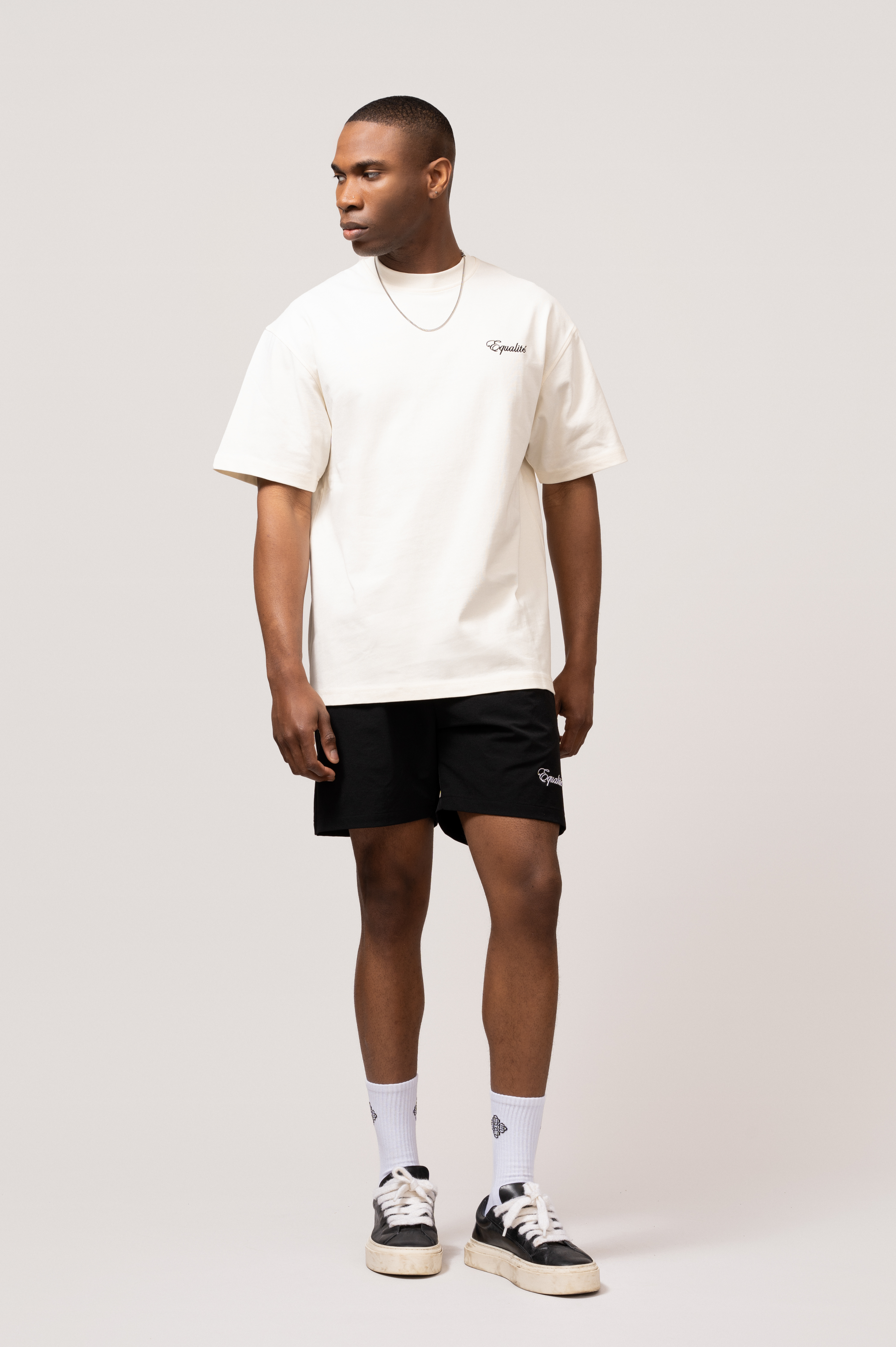 SIGNATURE SUMMER SET OFF-WHITE & BLACK