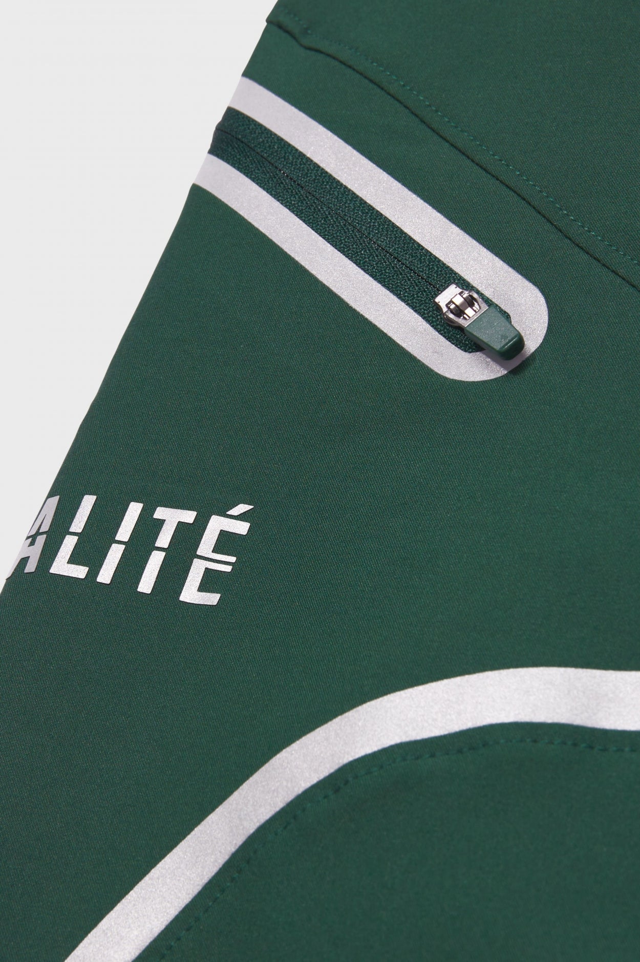 WOVEN PANTS | GREEN