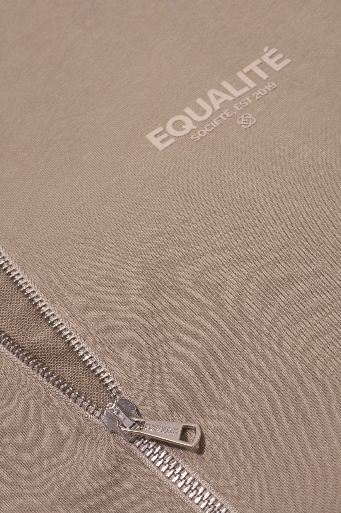 SOCIETÉ FULL ZIP HOODIE | TAUPE & TAUPE