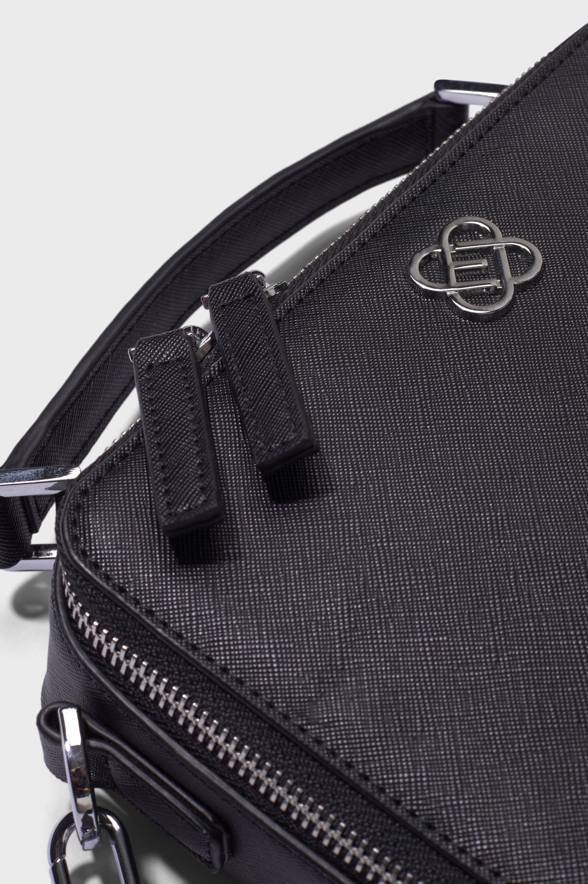 Brique Messenger Bag | Black