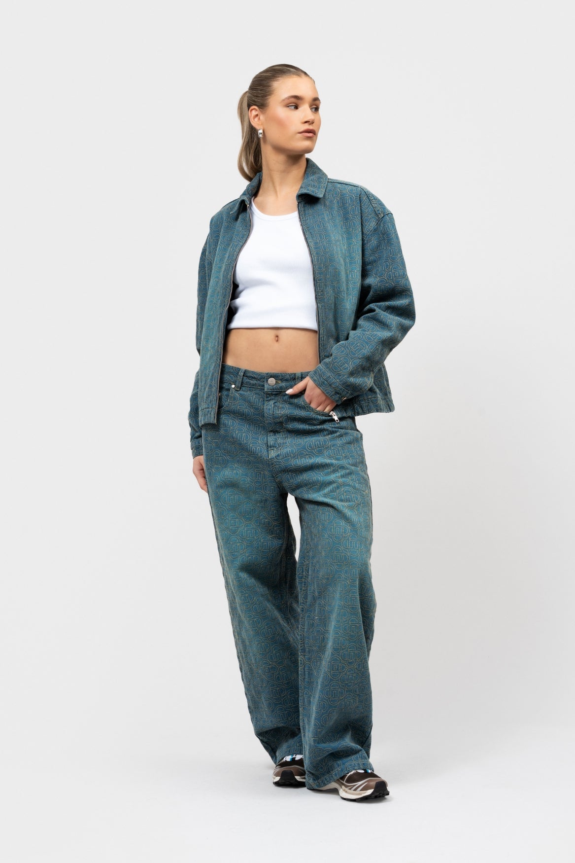 MONOGRAM JEANS | DARK BLUE