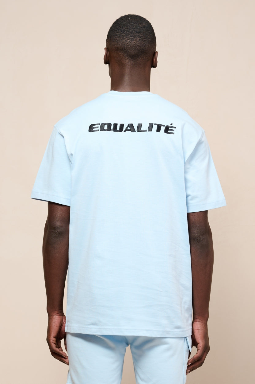ESSENTIALS TEE | LIGHT BLUE