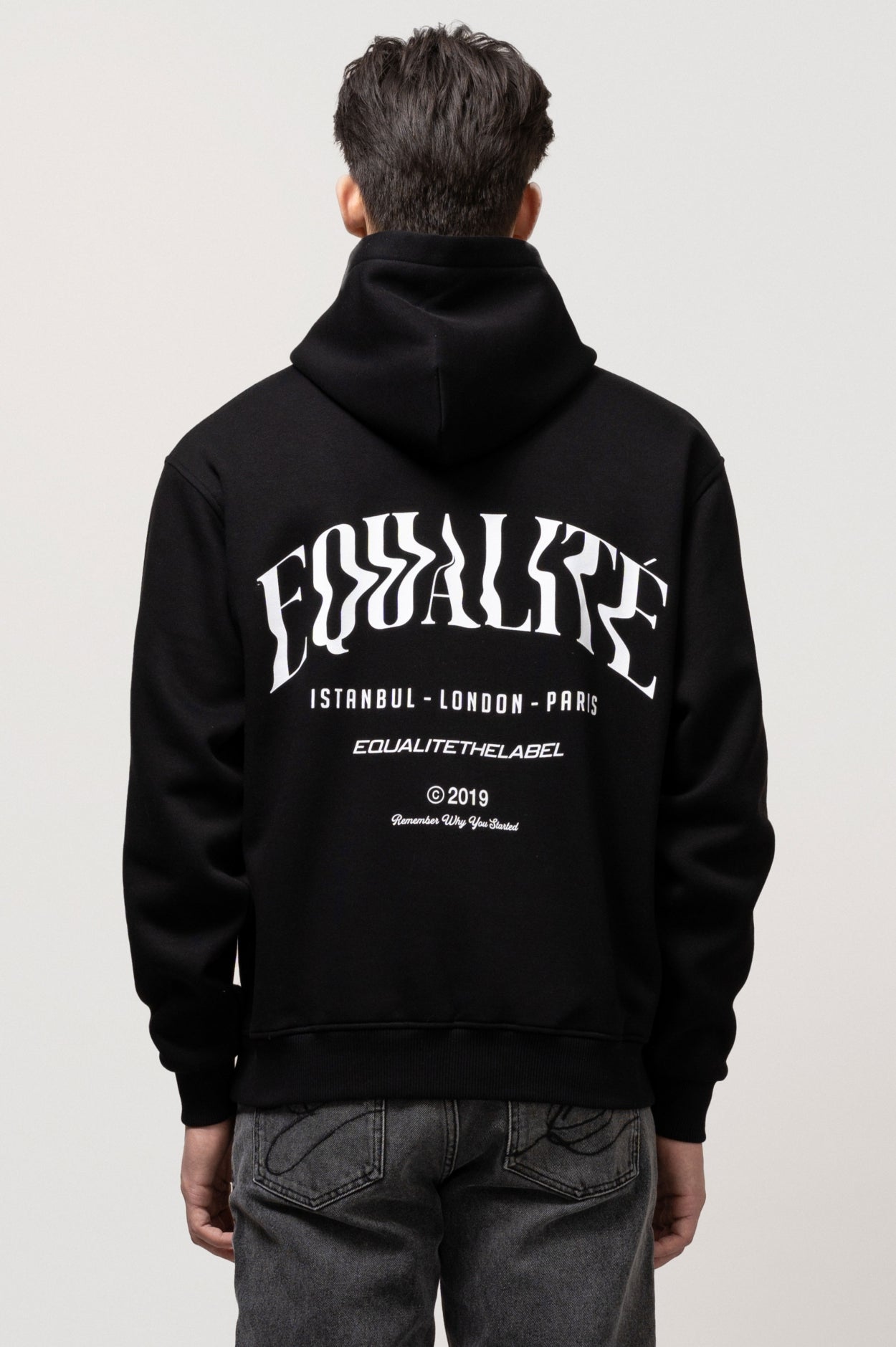 MAU OVERSIZED HOODIE | BLACK