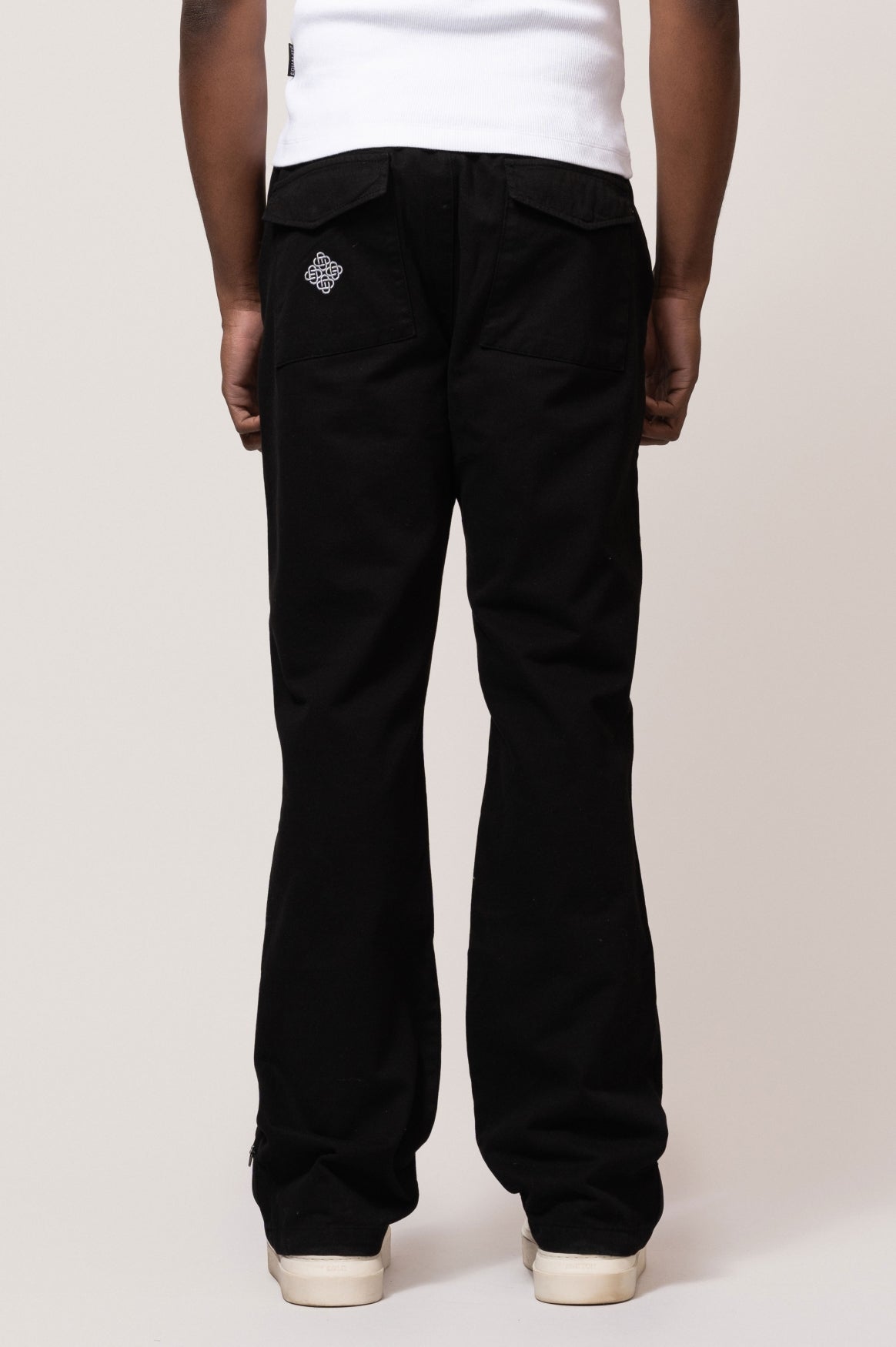 SYMBOL PANTS | BLACK