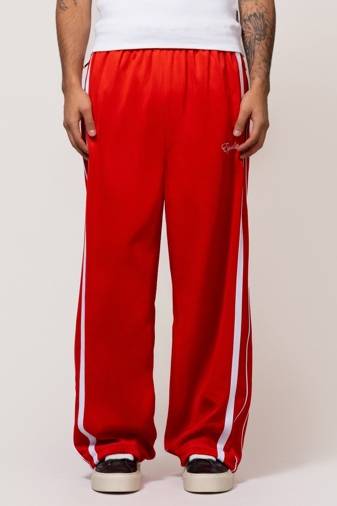 TRACK PANTS | RED