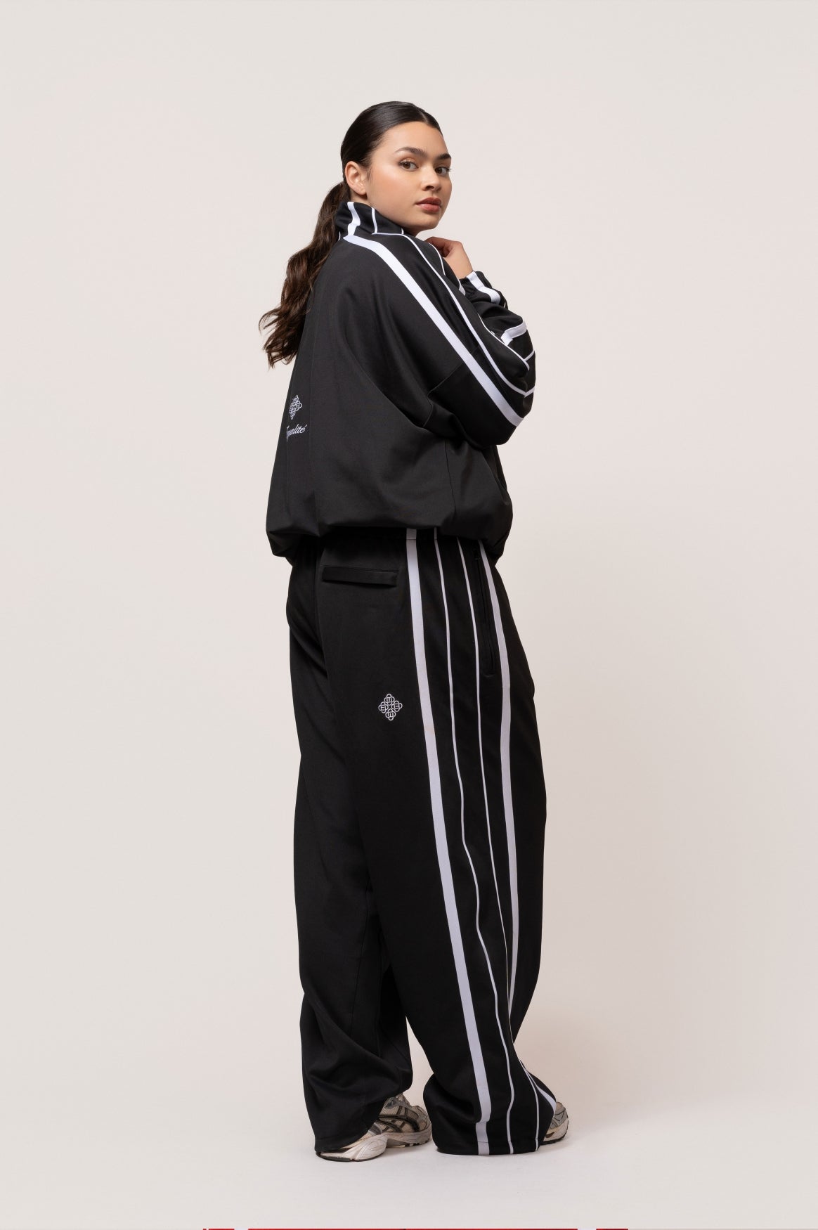 TRACK PANTS | BLACK