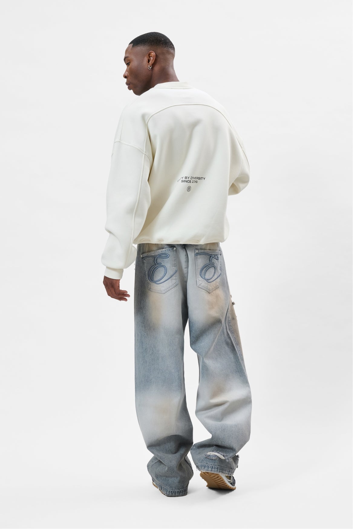 ELAN OVERSIZED SWEATER | OFF-WHITE