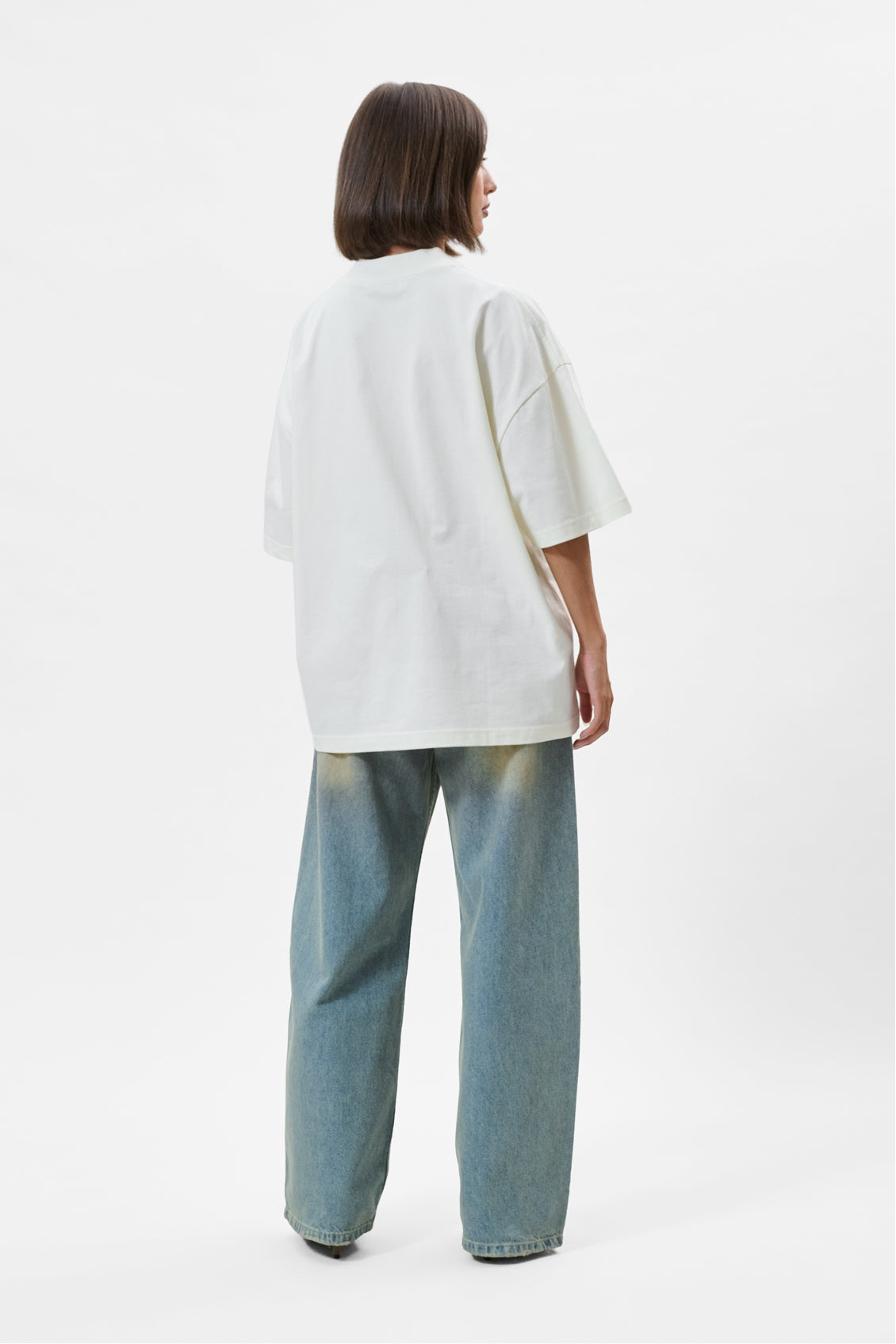 NERO BOXY TEE | OFF-WHITE & BLUE