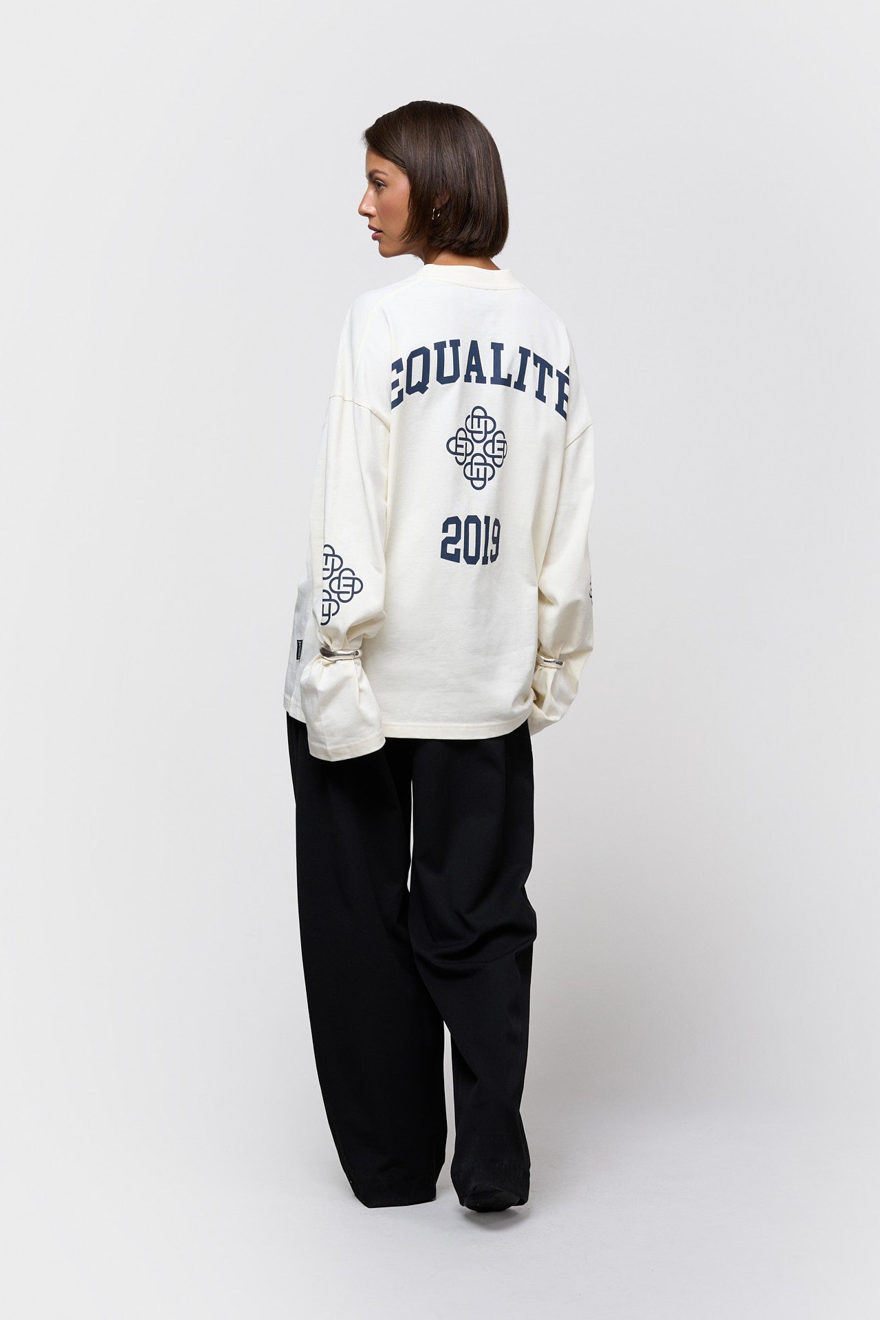 ISA OVERSIZED LONGSLEEVE TEE | OFF-WHITE