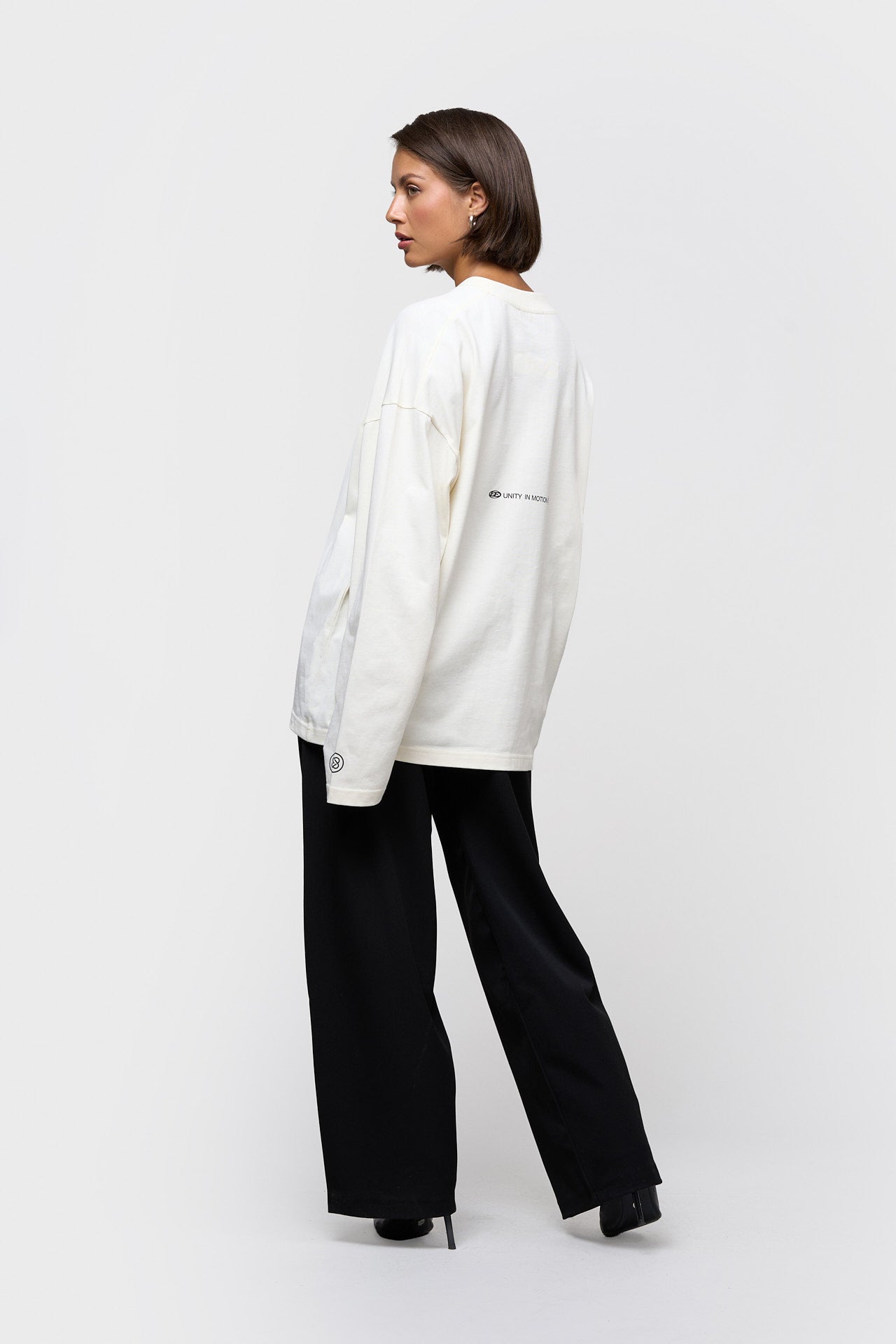 CELESTE OVERSIZED LONGSLEEVE TEE | OFF-WHITE