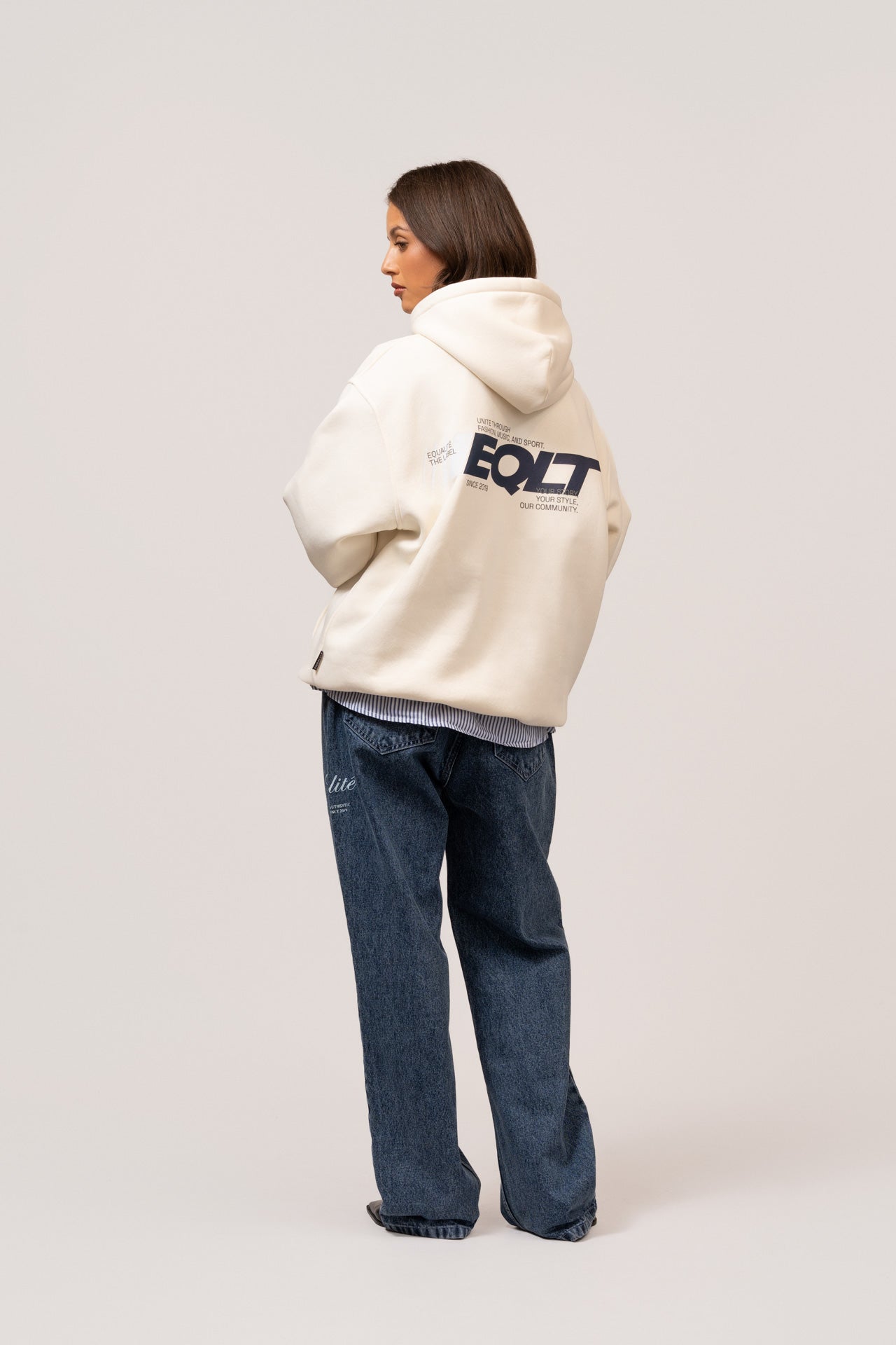 EQLT OVERSIED Hoodie | Off-white