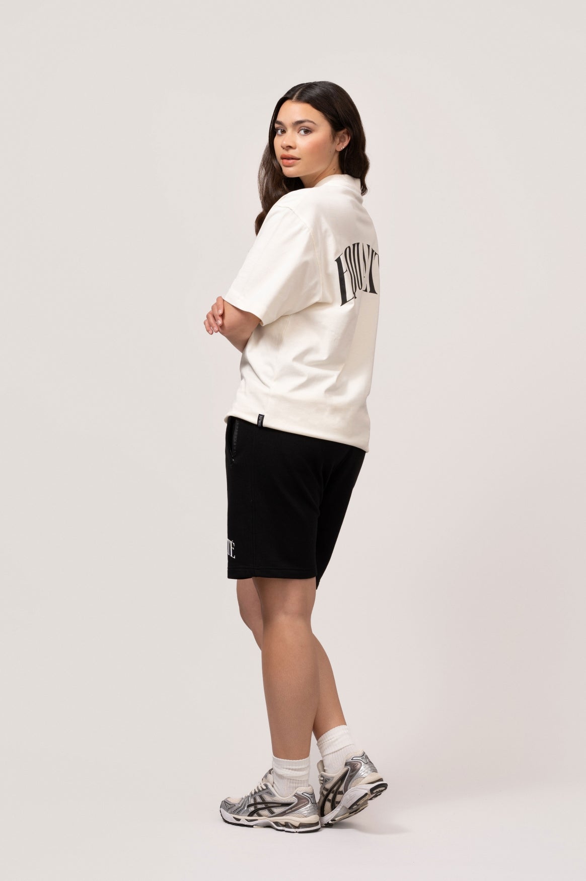 OLIVER OVERSIZED TEE | OFF-WHITE & BLACK