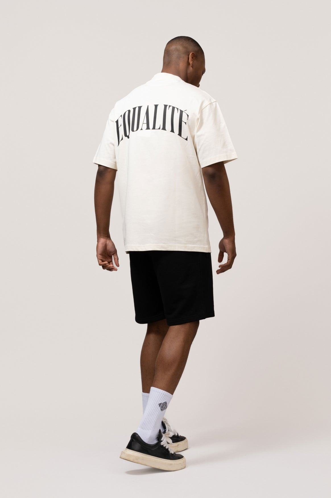 OLIVER OVERSIZED TEE | OFF-WHITE & BLACK