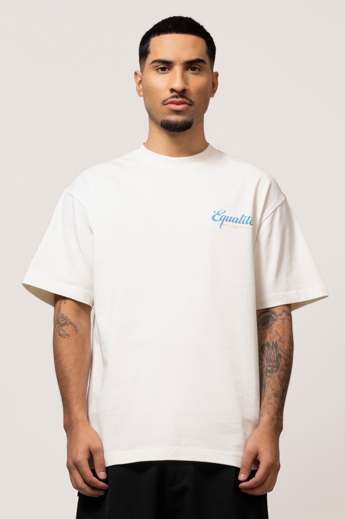 Postcard Oversized Tee | Off-white