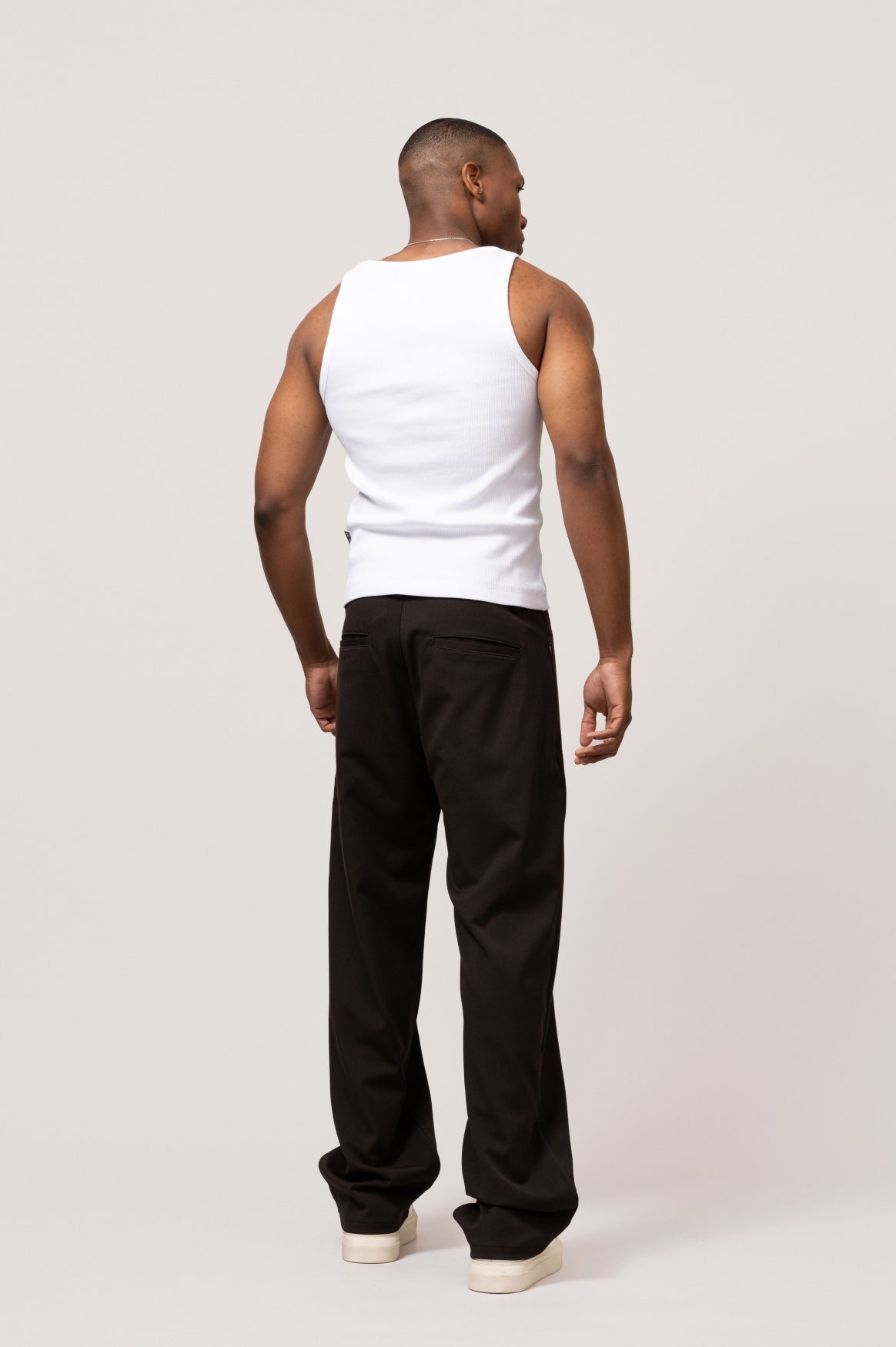 REGULAR TAILORED PANTS | BROWN
