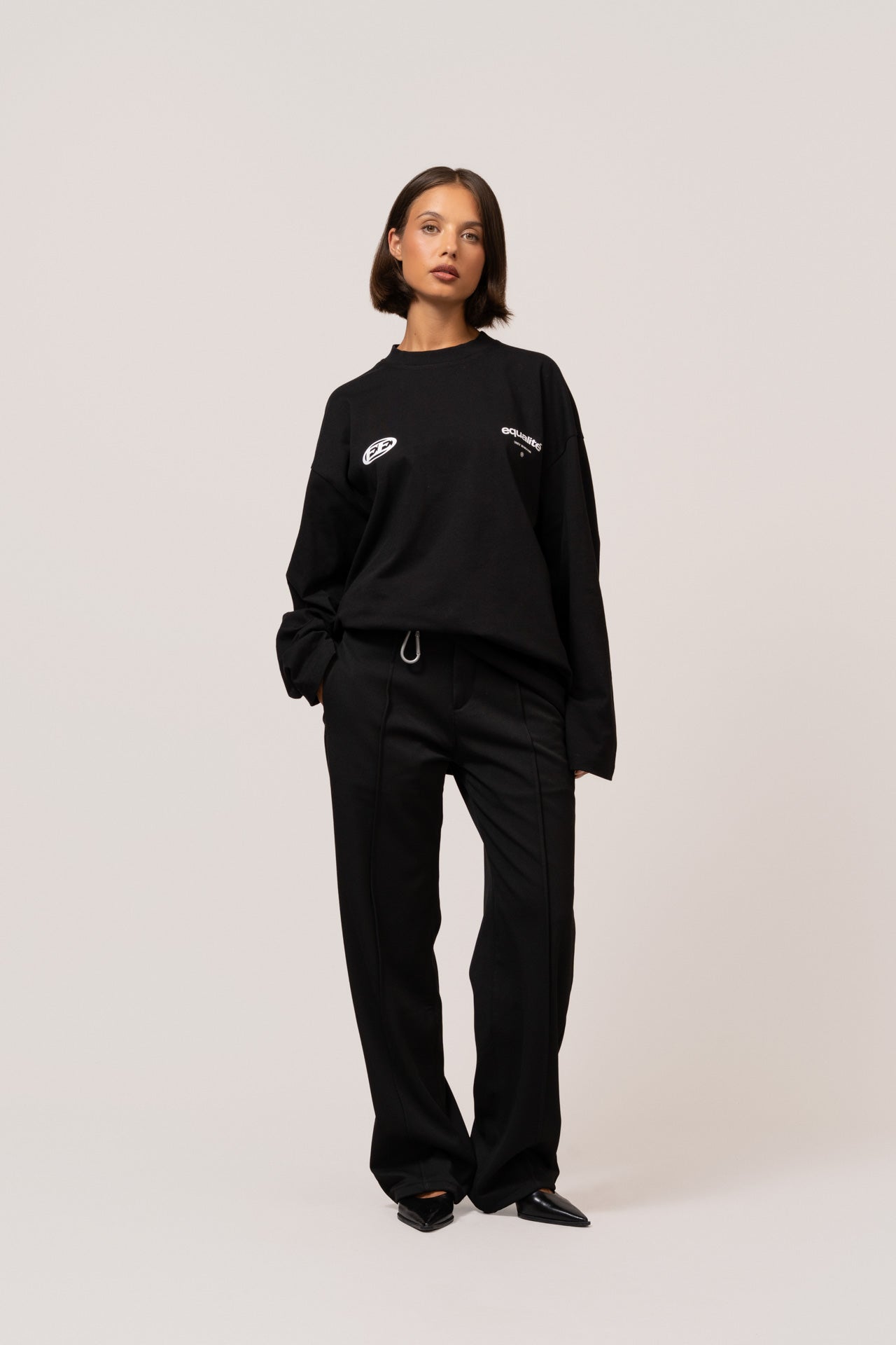 STAY EQUAL LONGSLEEVE TEE | BLACK