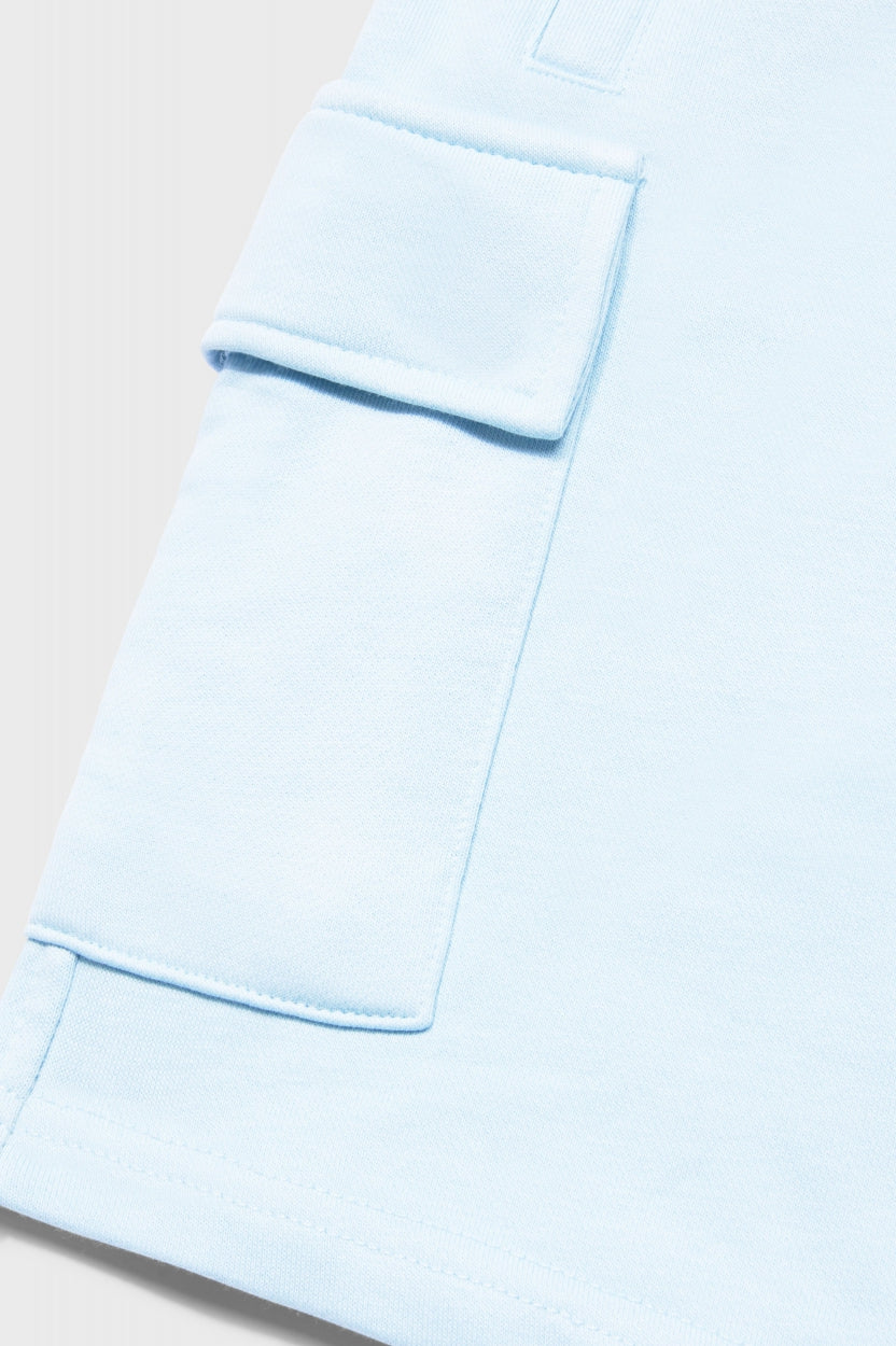 ESSENTIALS SHORTS | LIGHT BLUE