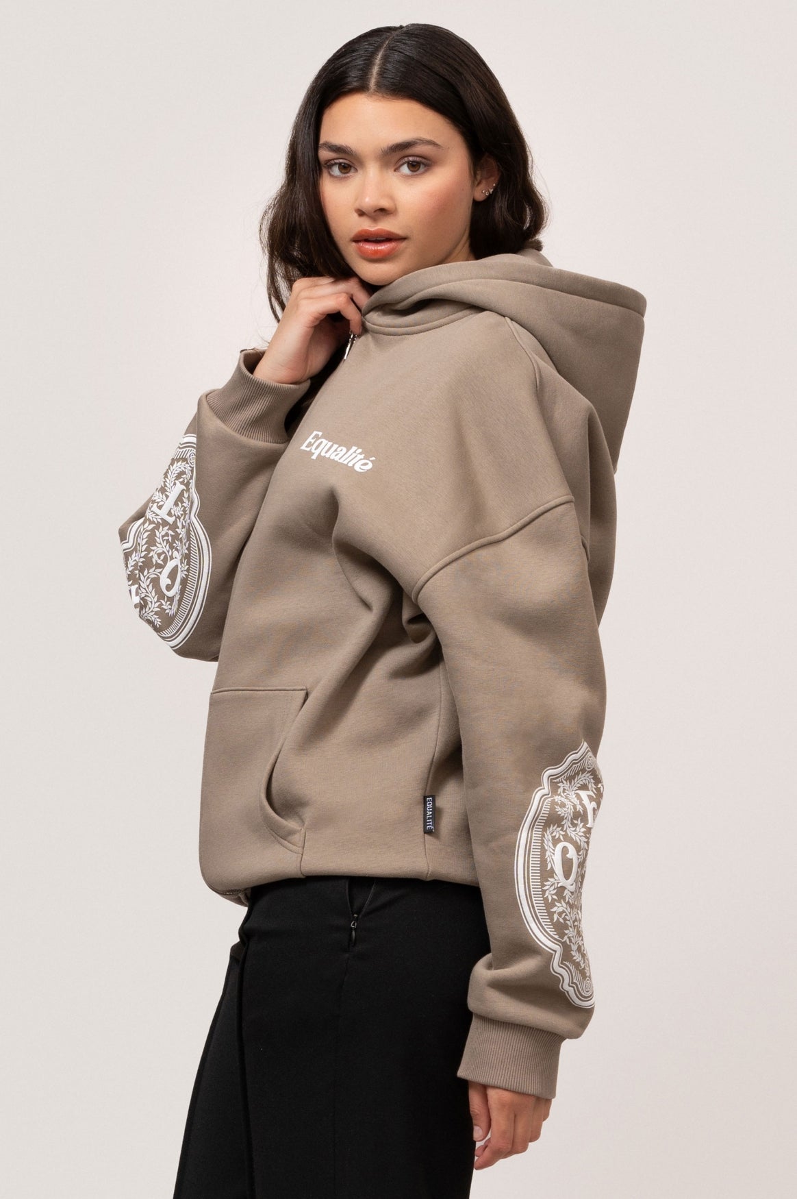 MAE PAINTING OVERSIZED FULL ZIP HOODIE | TAUPE