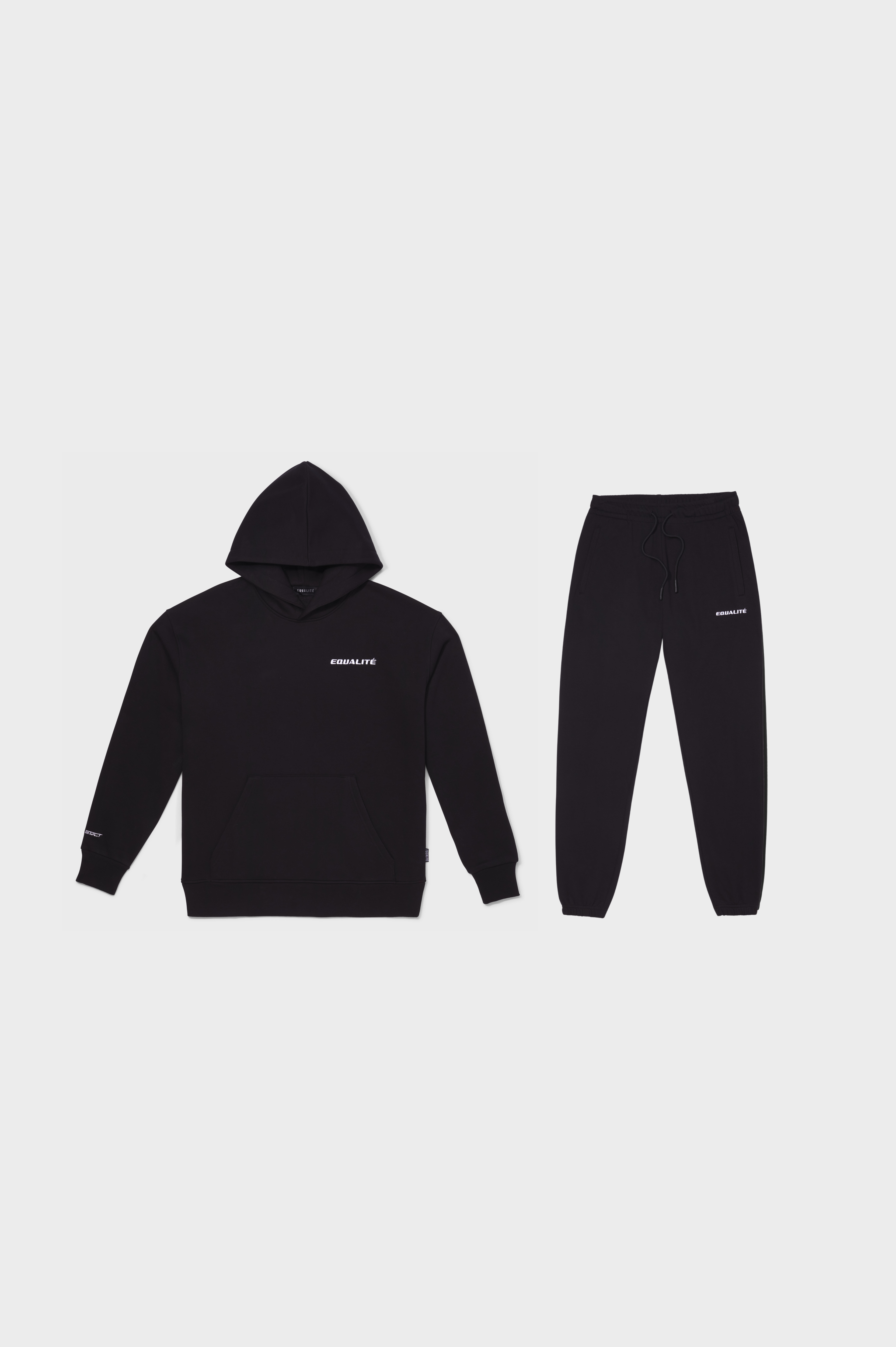 ESSENTIAL TRACKSUIT BLACK