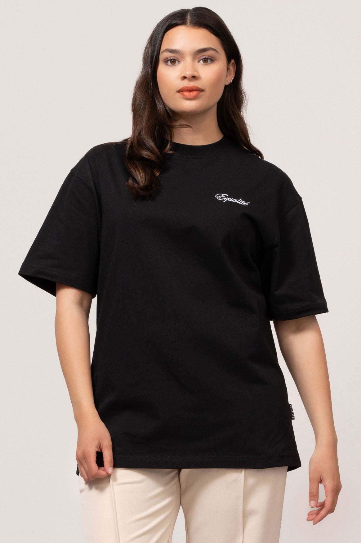 SIGNATURE OVERSIZED TEE | BLACK