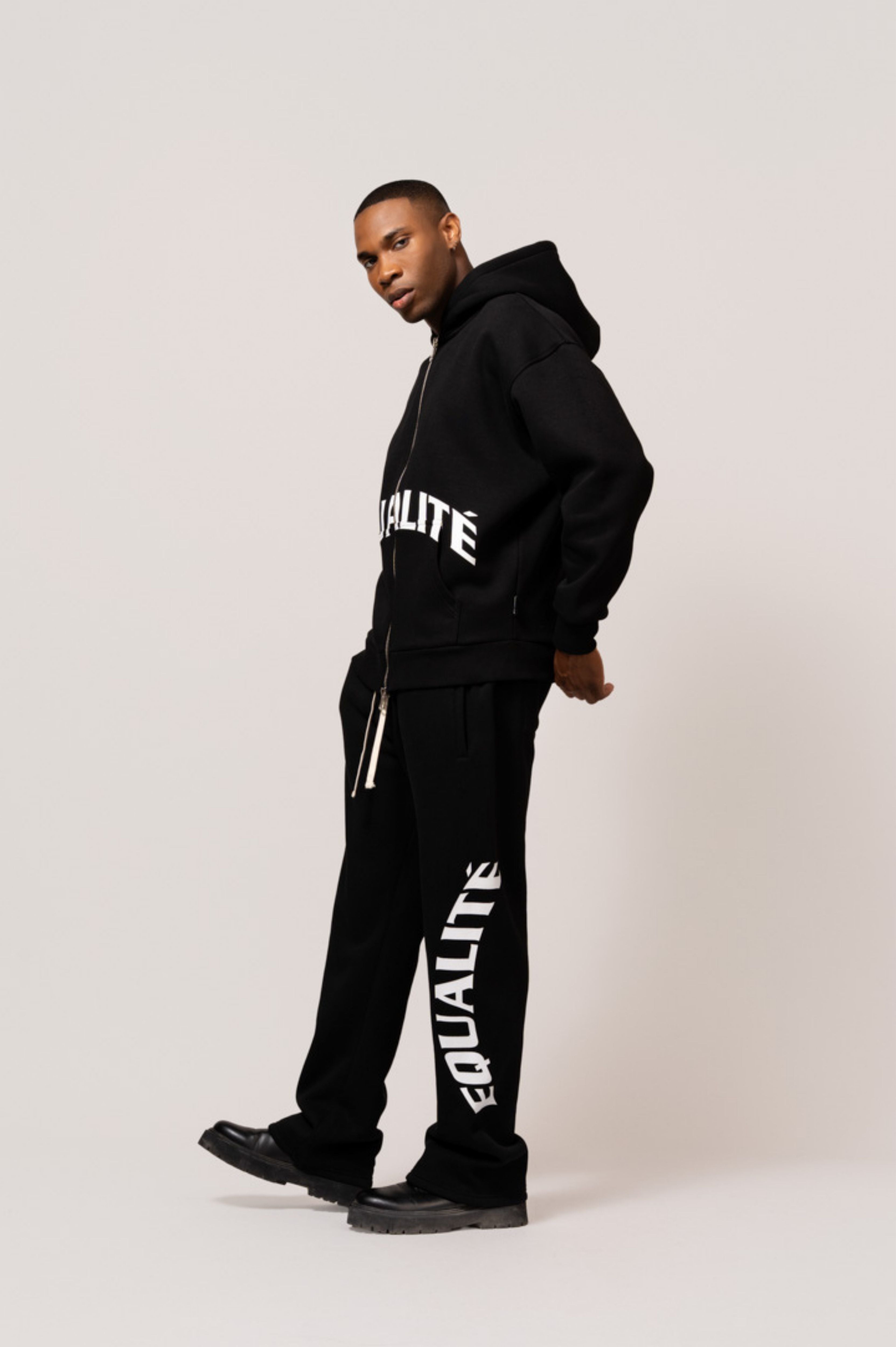VARSITY JOGGER SET | BLACK