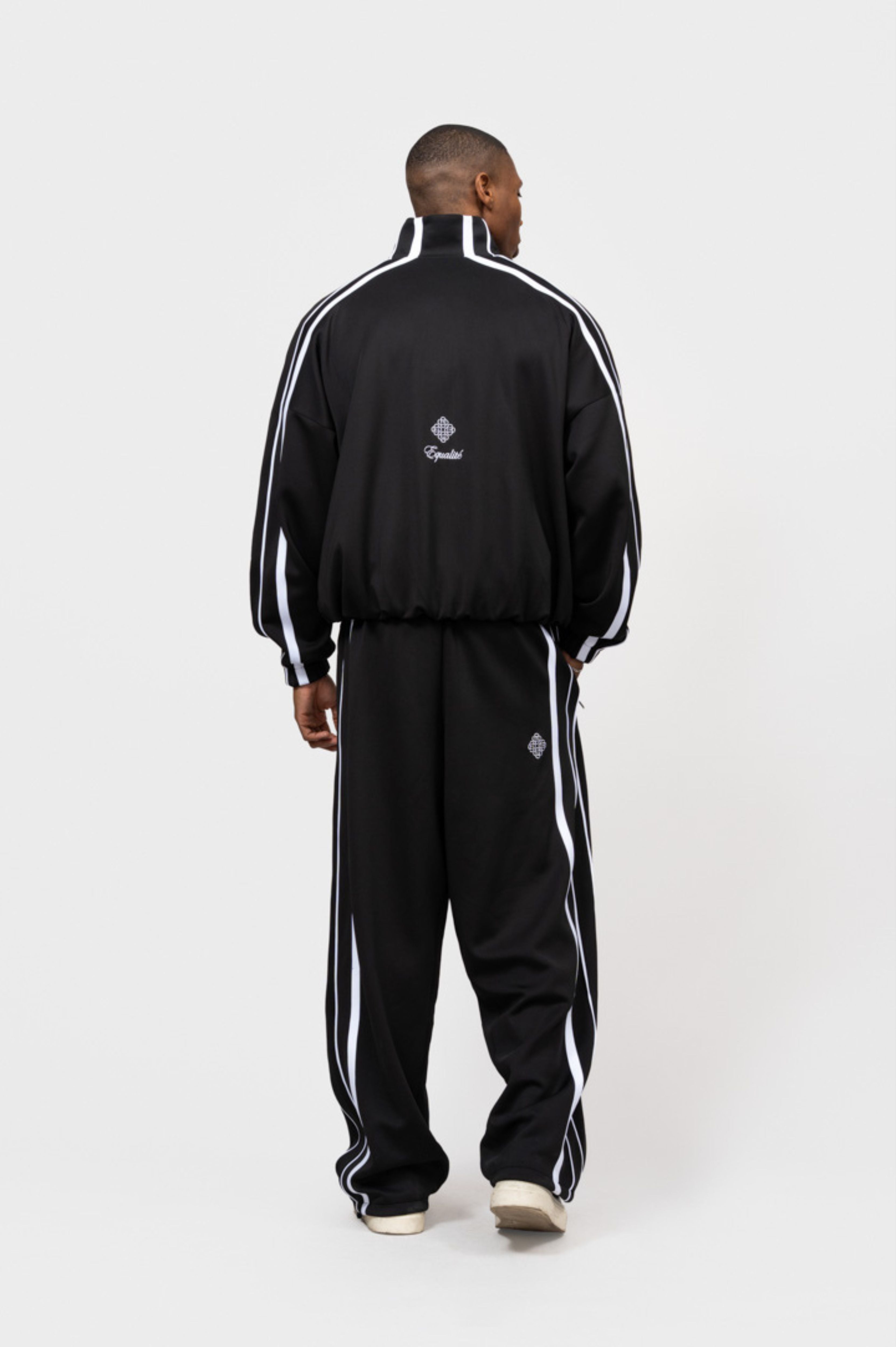 TRACKSUIT BLACK