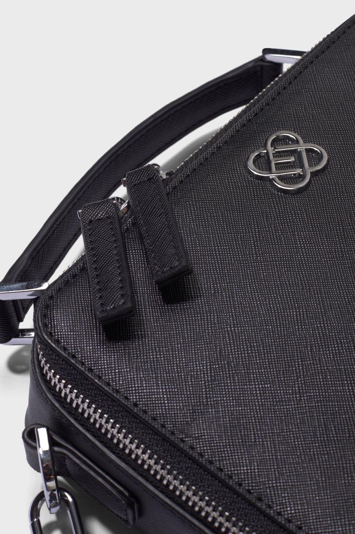 BRIQUE MESSENGER BAG | BLACK