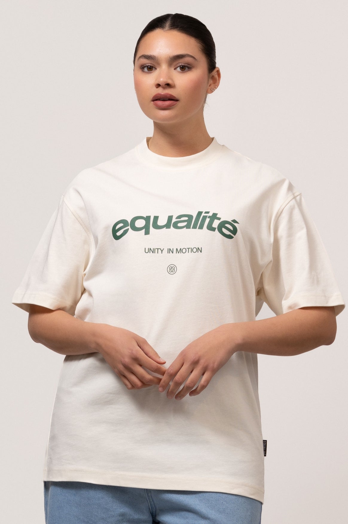 CELESTE OVERSIZED TEE | OFF-WHITE & GREEN