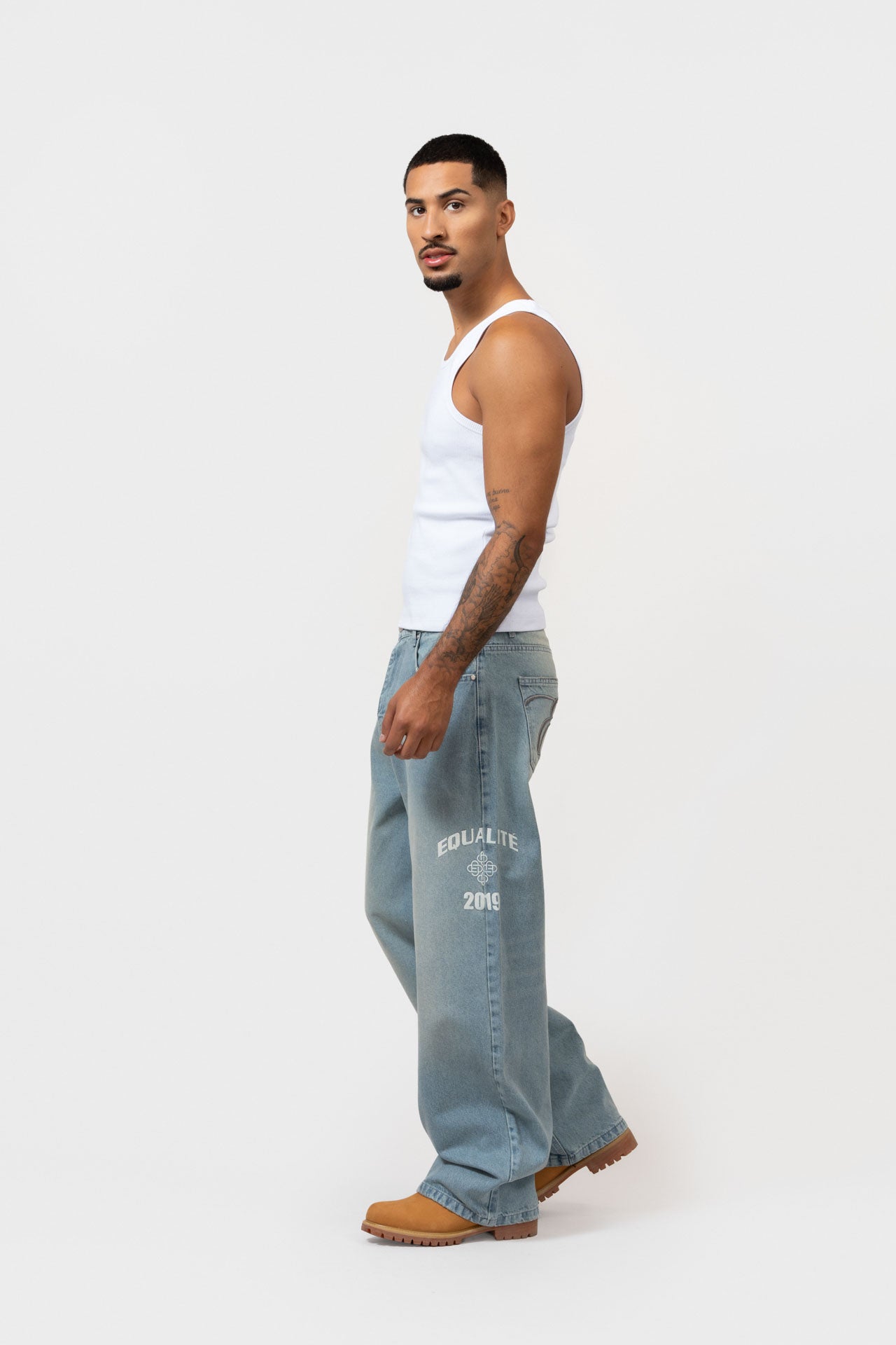 FEM BAGGY JEANS | LIGHT BLUE