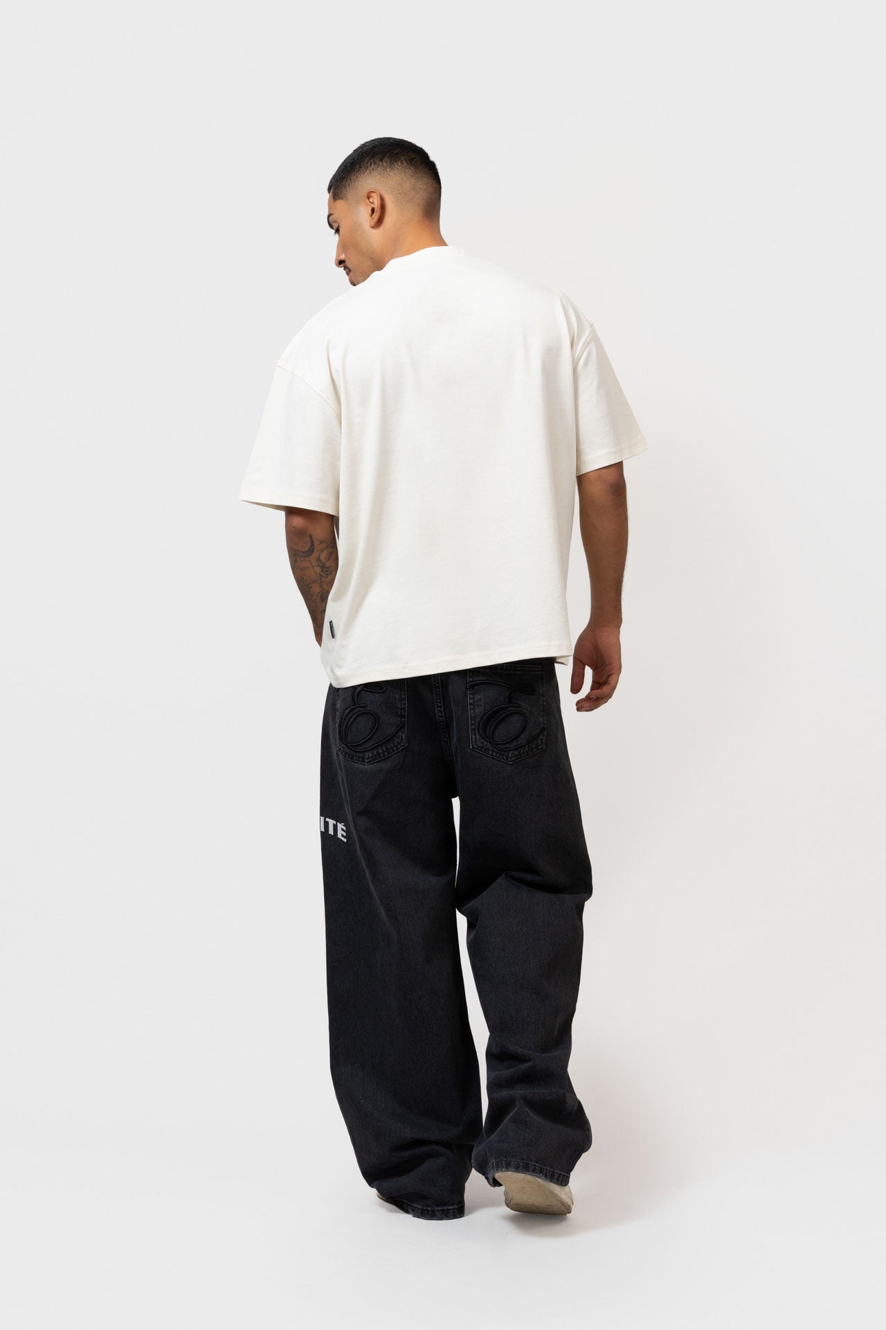 JULES BOXY TEE  | OFF-WHITE