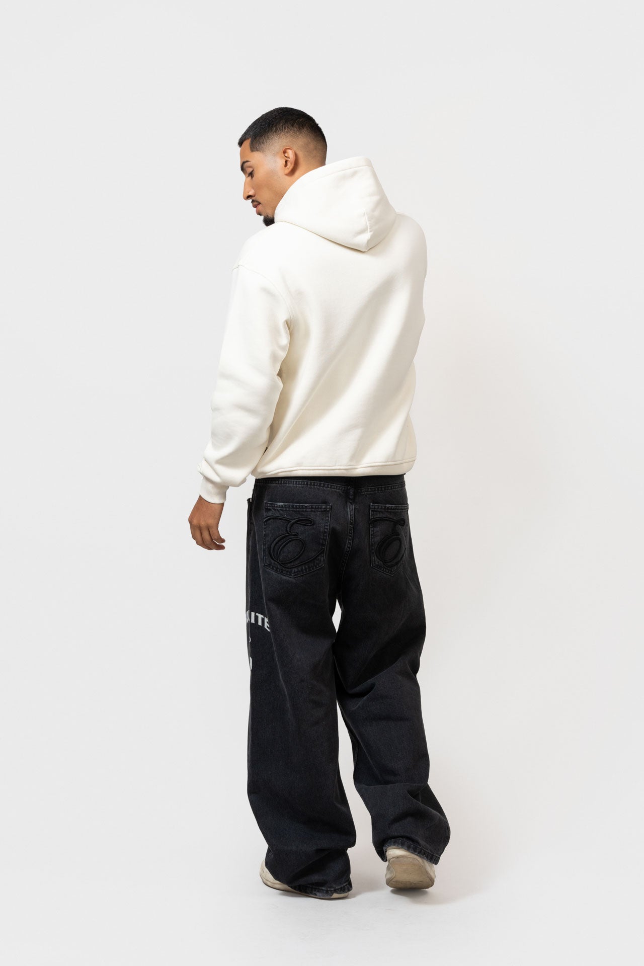 JULES OVERSIZED HOODIE | OFF-WHITE