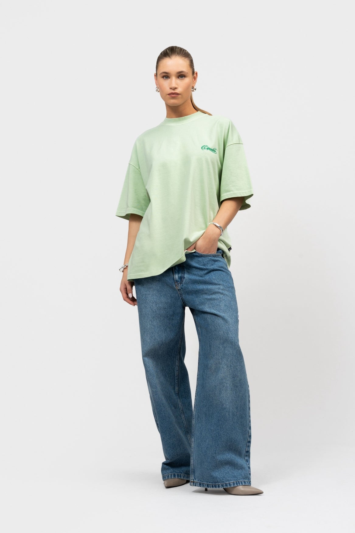 YUKI BOXY TEE | SOFT LIGHT GREEN