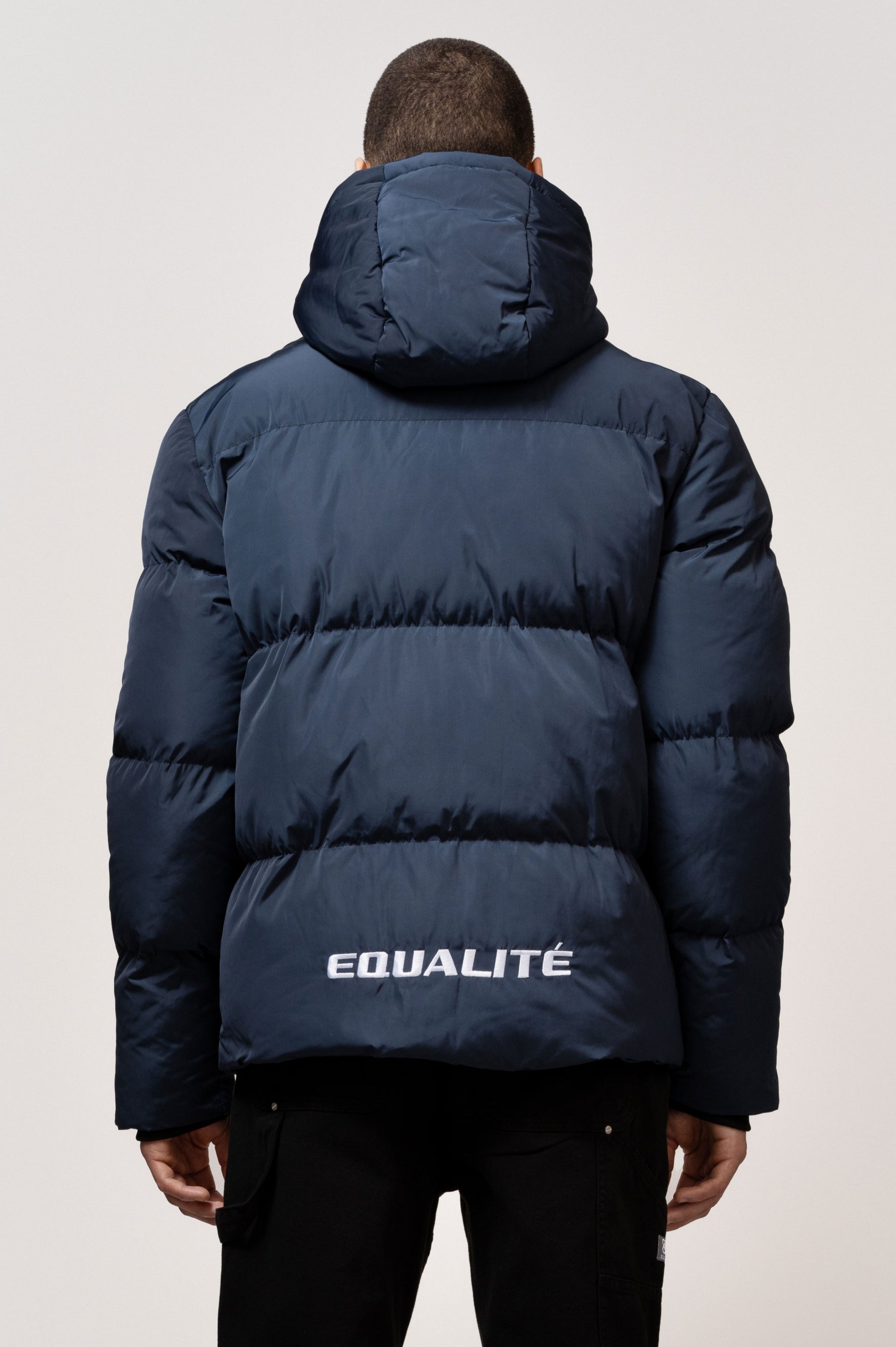 ESSENTIAL PUFFER JACKET | NAVY