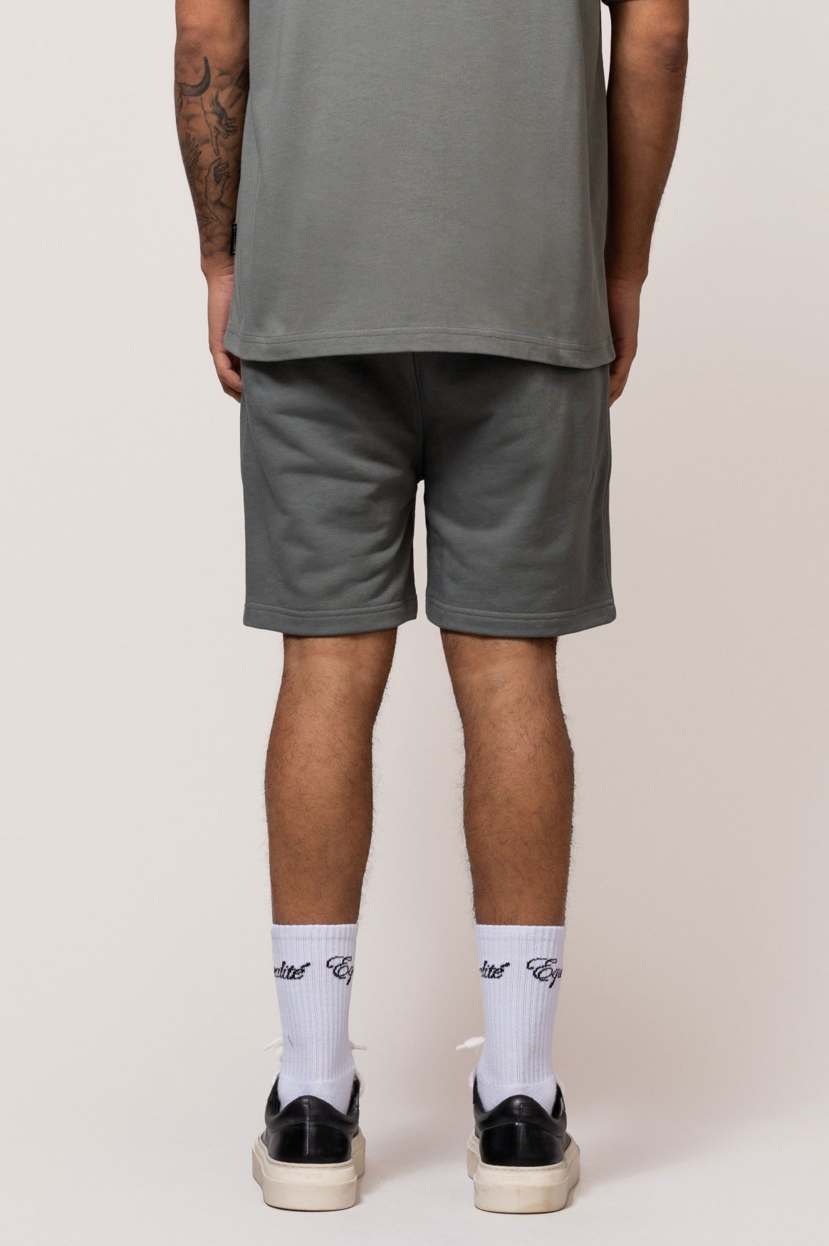 SOCIETÉ OVERSIZED SHORTS | GREY