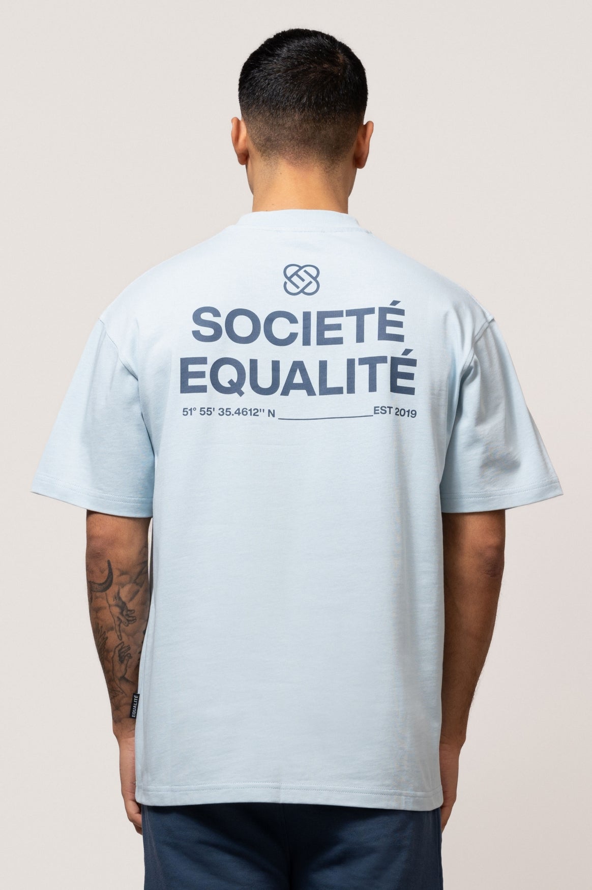 SOCIETÉ OVERSIZED TEE | LIGHT BLUE & NAVY