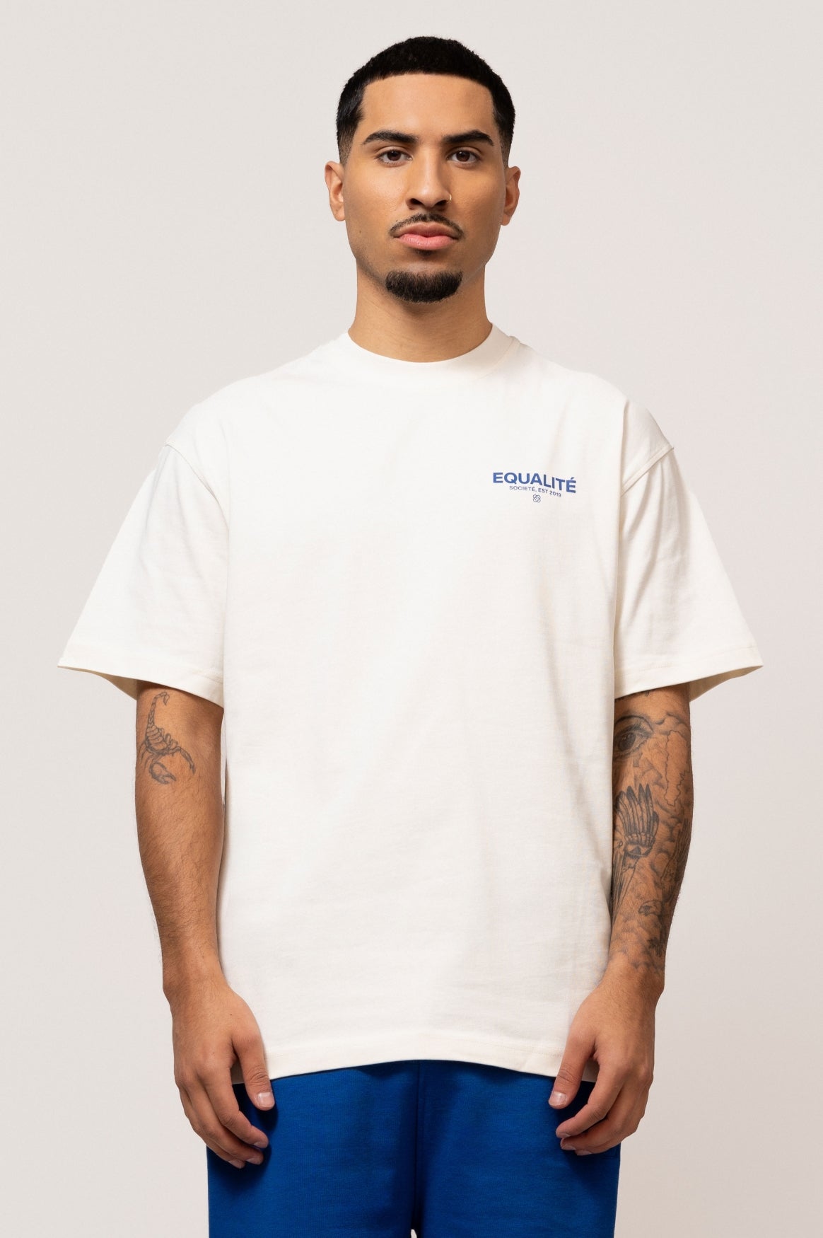 SOCIETÉ OVERSIZED TEE | OFF-WHITE & BLUE