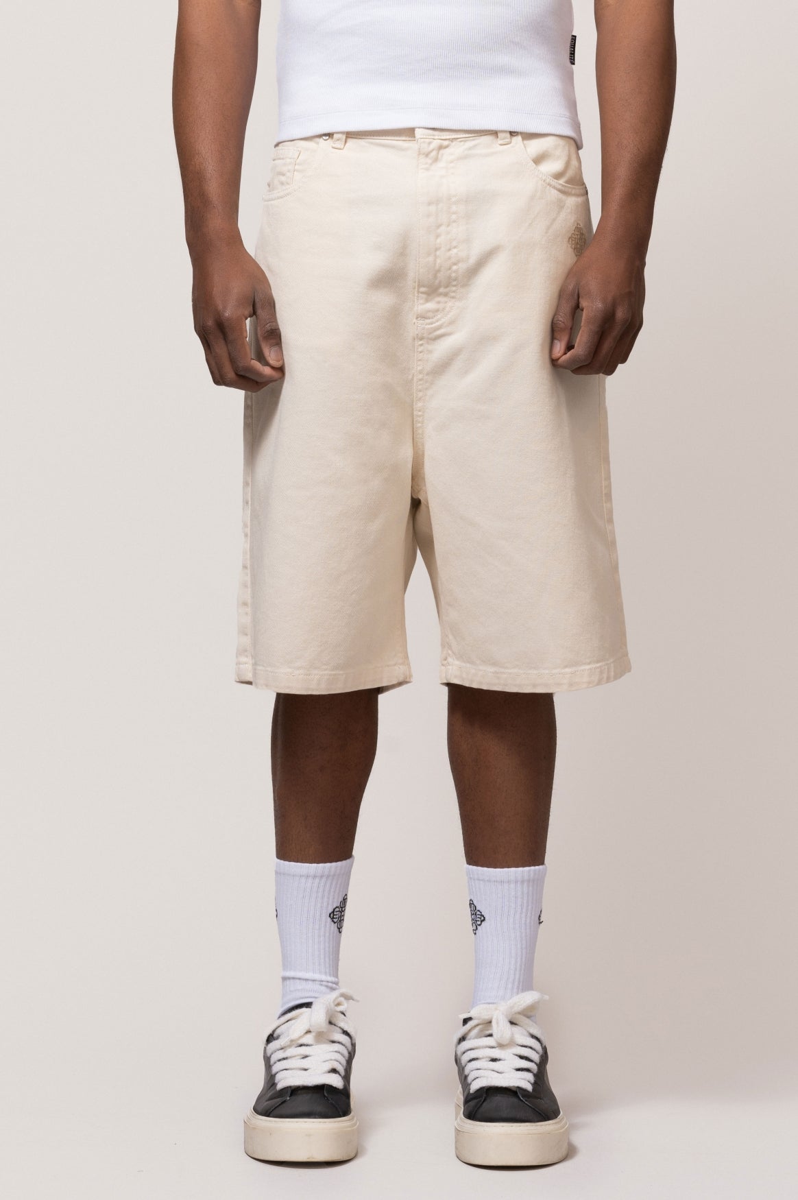 ASTRA DENIM SHORTS | OFF-WHITE