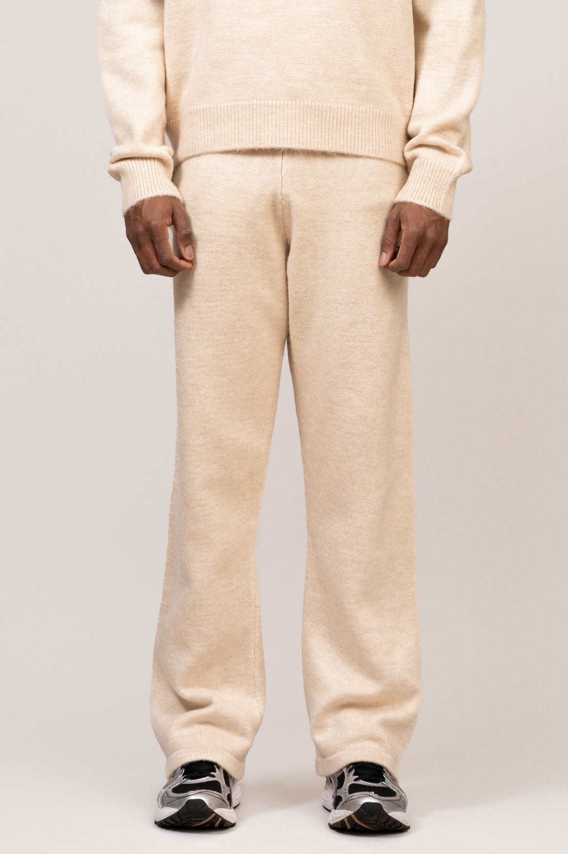 FLUFFY KNIT STRAIGHT FIT PANTS | OFF-WHITE