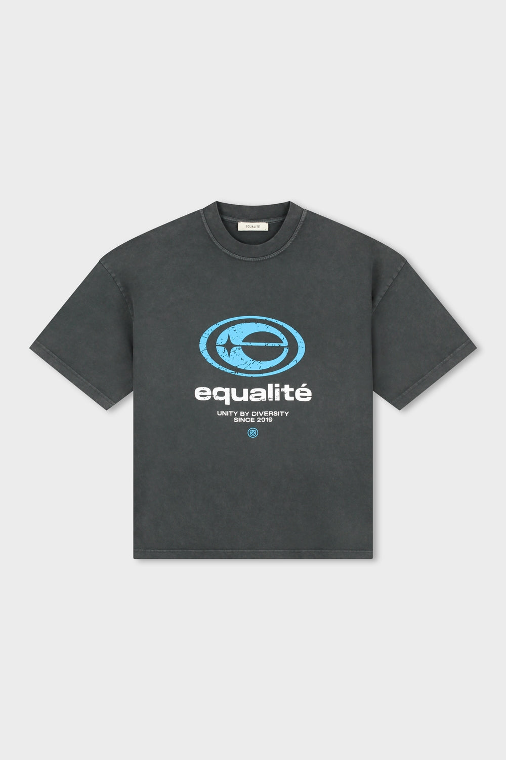 Discover the T -shirts - Equalité