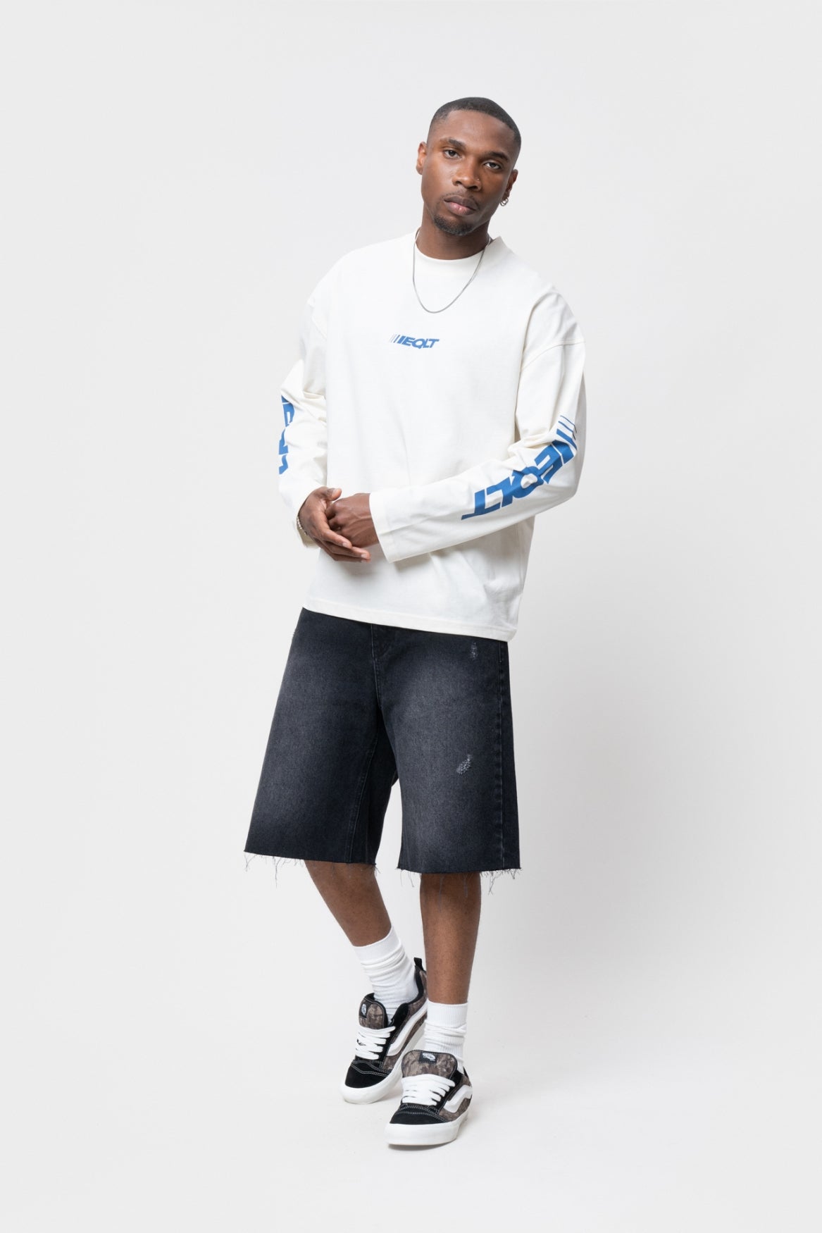 ADRIEN LONGSLEEVE TEE | OFF-WHITE - Equalité