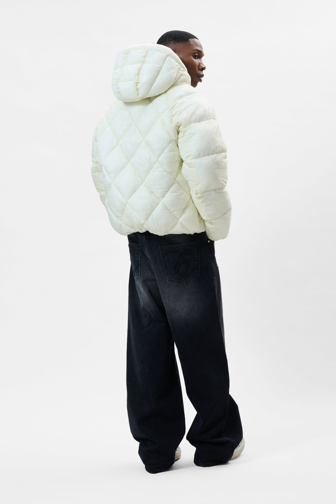 DIAMOND PUFFER JACKET | OFF-WHITE