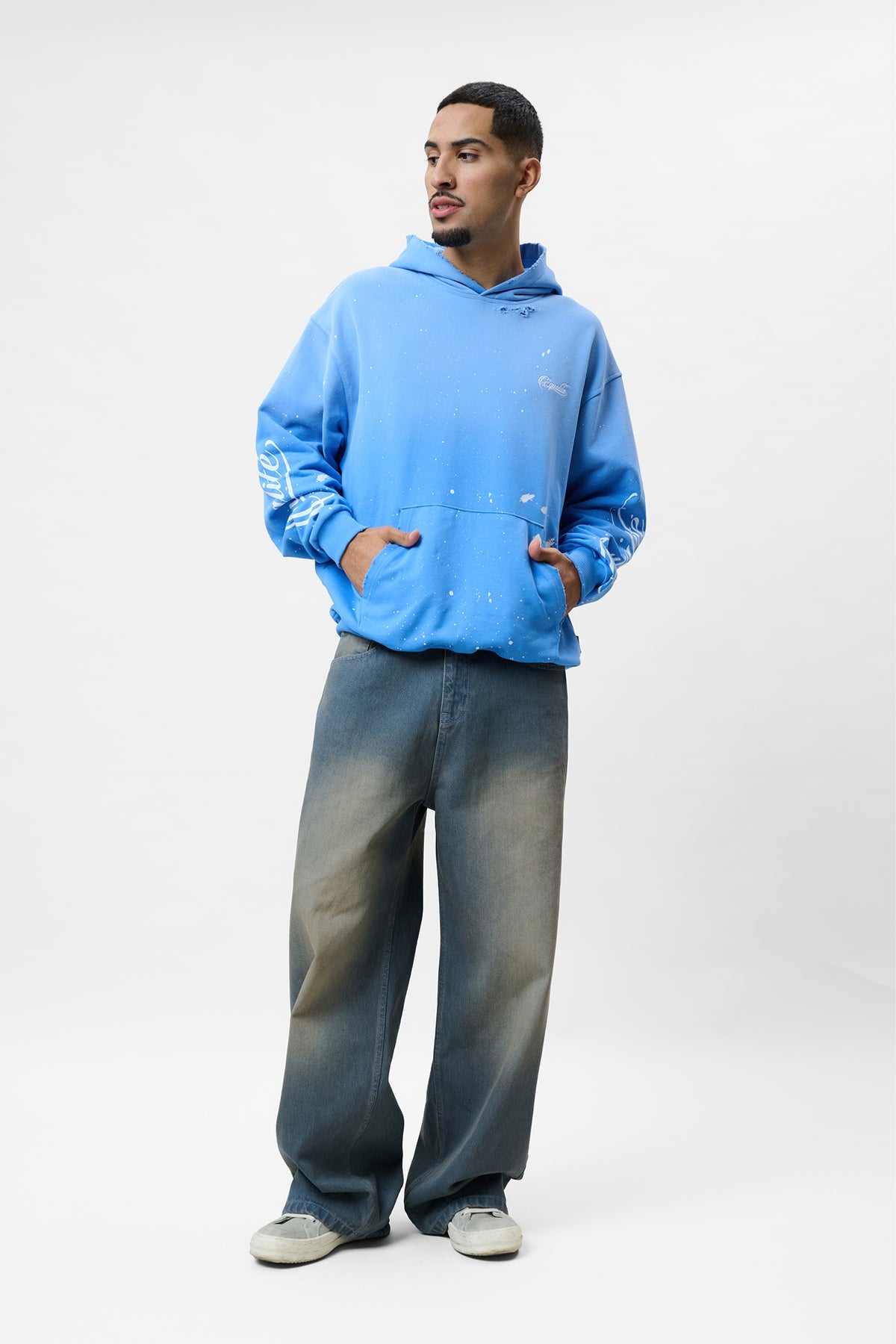 SIGNATURE PAINT OVERSIZED HOODIE | BLUE