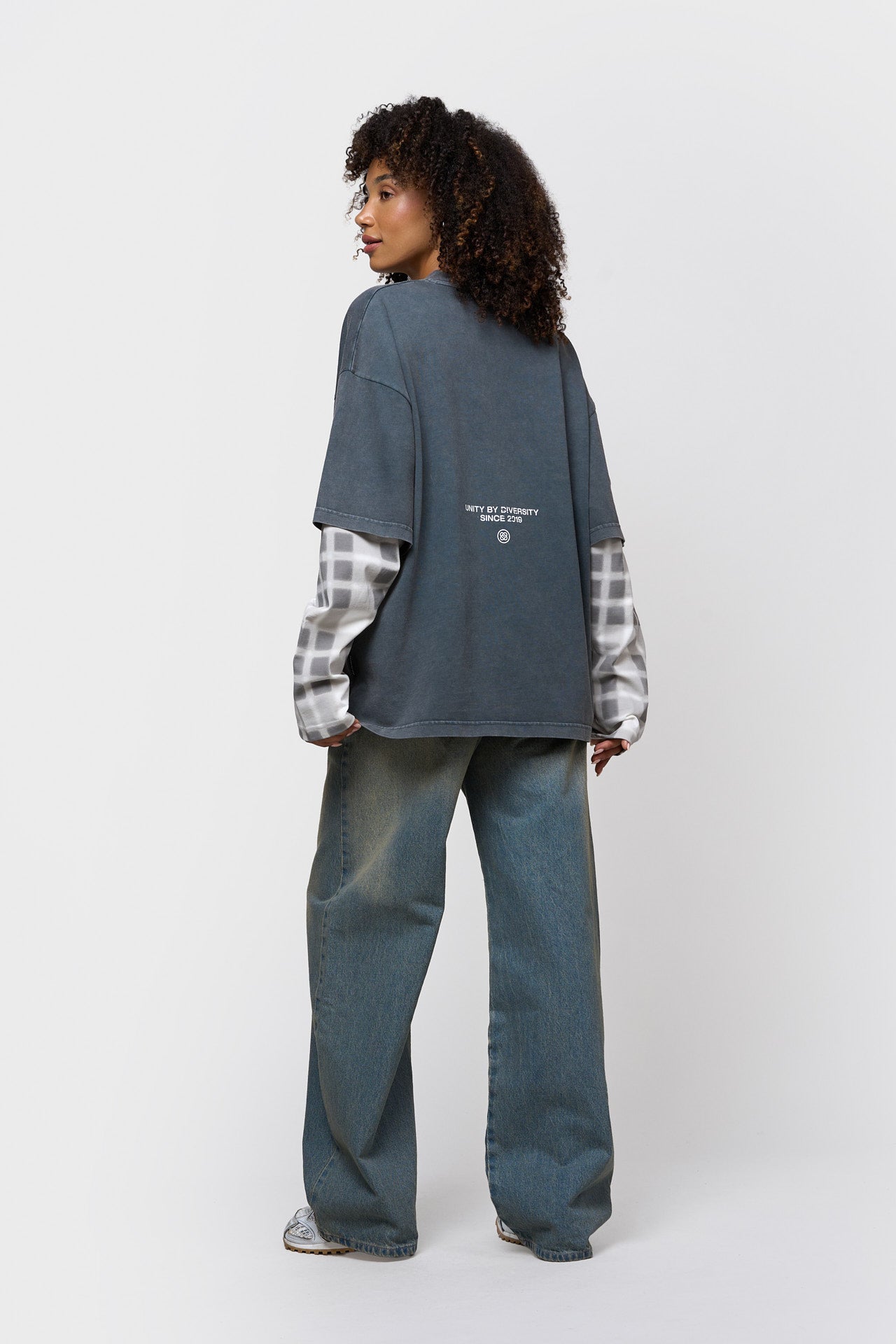 BENNI DOUBLE LAYER LONGSLEEVE TEE | WASHED GREY