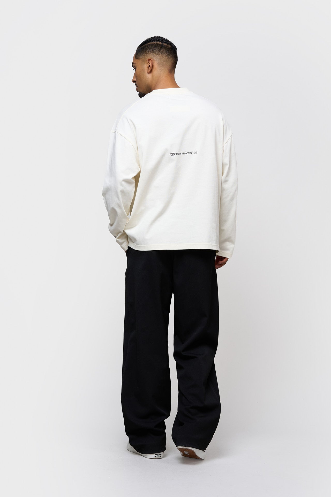 CELESTE OVERSIZED LONGSLEEVE TEE | OFF-WHITE