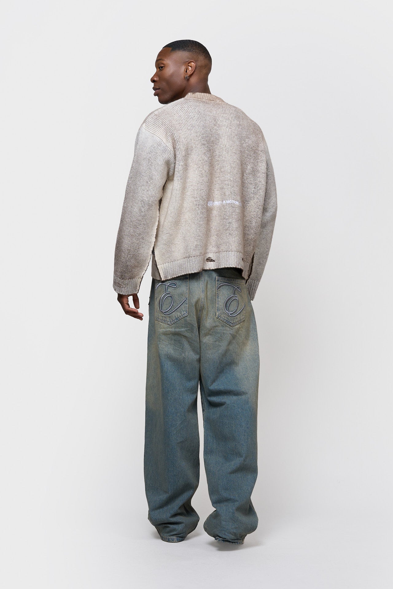 RIBBED KNIT SWEATER | WASHED GREY
