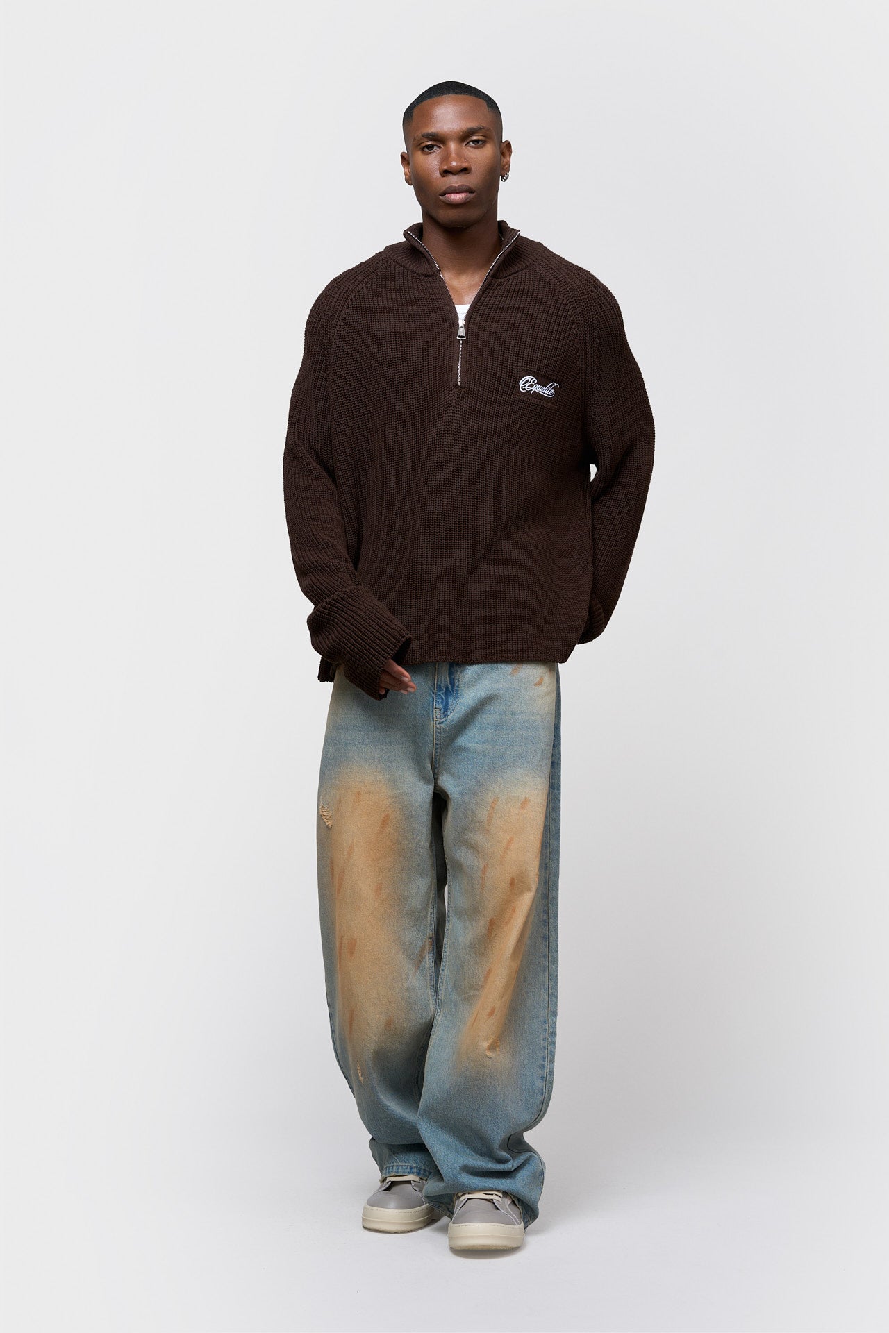 FUNNEL KNIT SWEATER | BROWN
