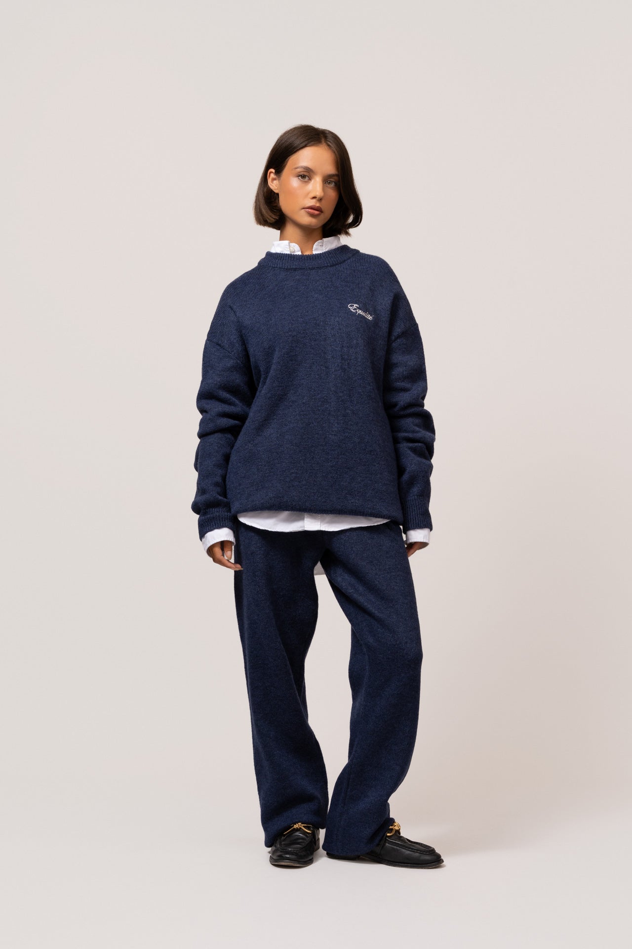 FLUFFY KNIT SWEATER | NAVY