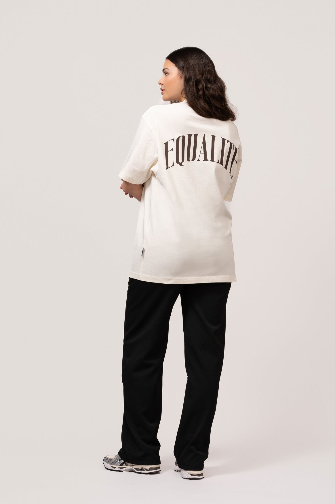 OLIVER OVERSIZED TEE | OFF-WHITE & BROWN