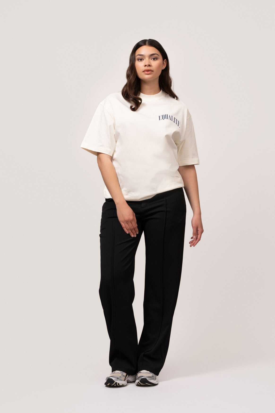 OLIVER OVERSIZED TEE | OFF-WHITE & NAVY